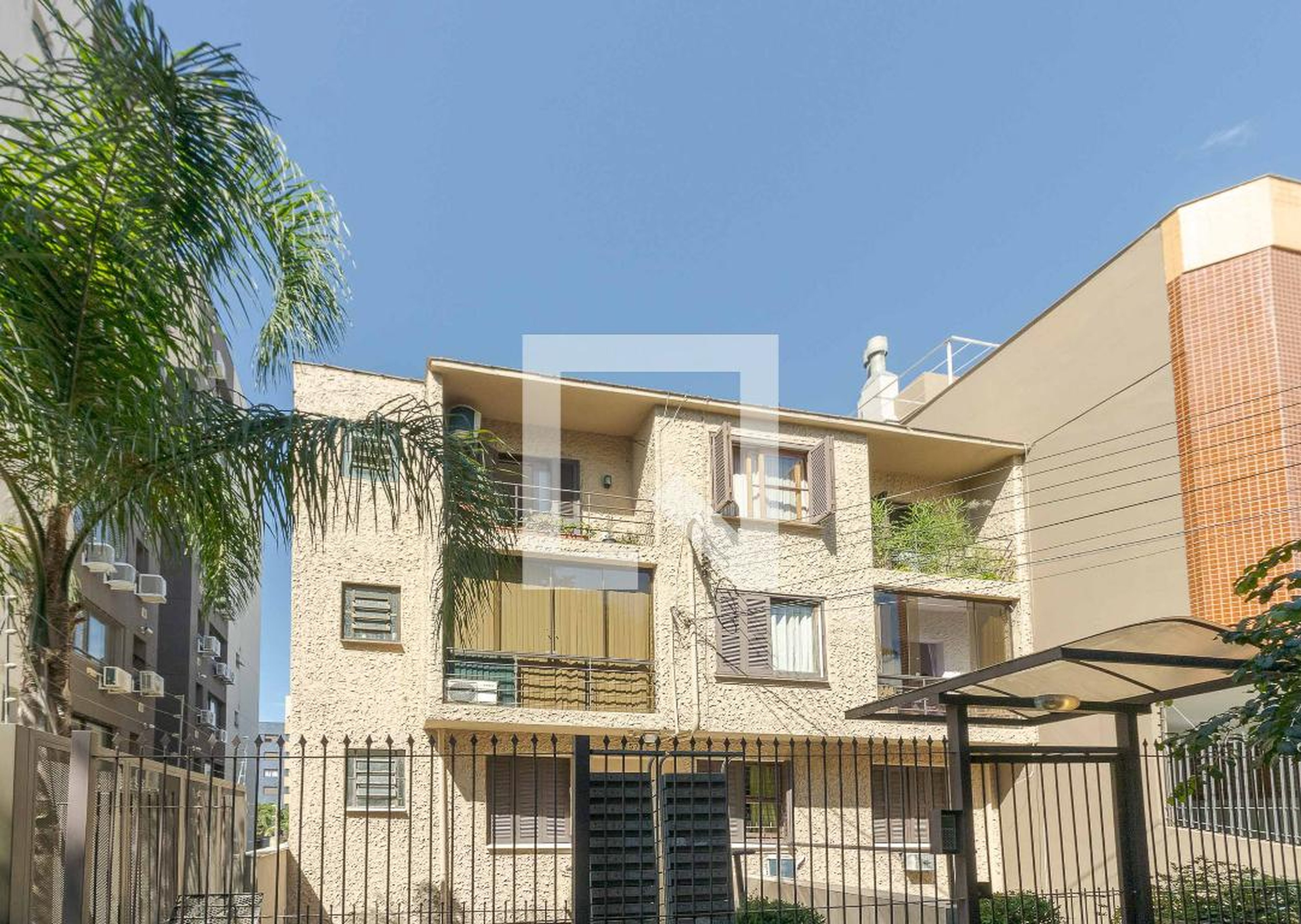 Fachada Residencial Amorin