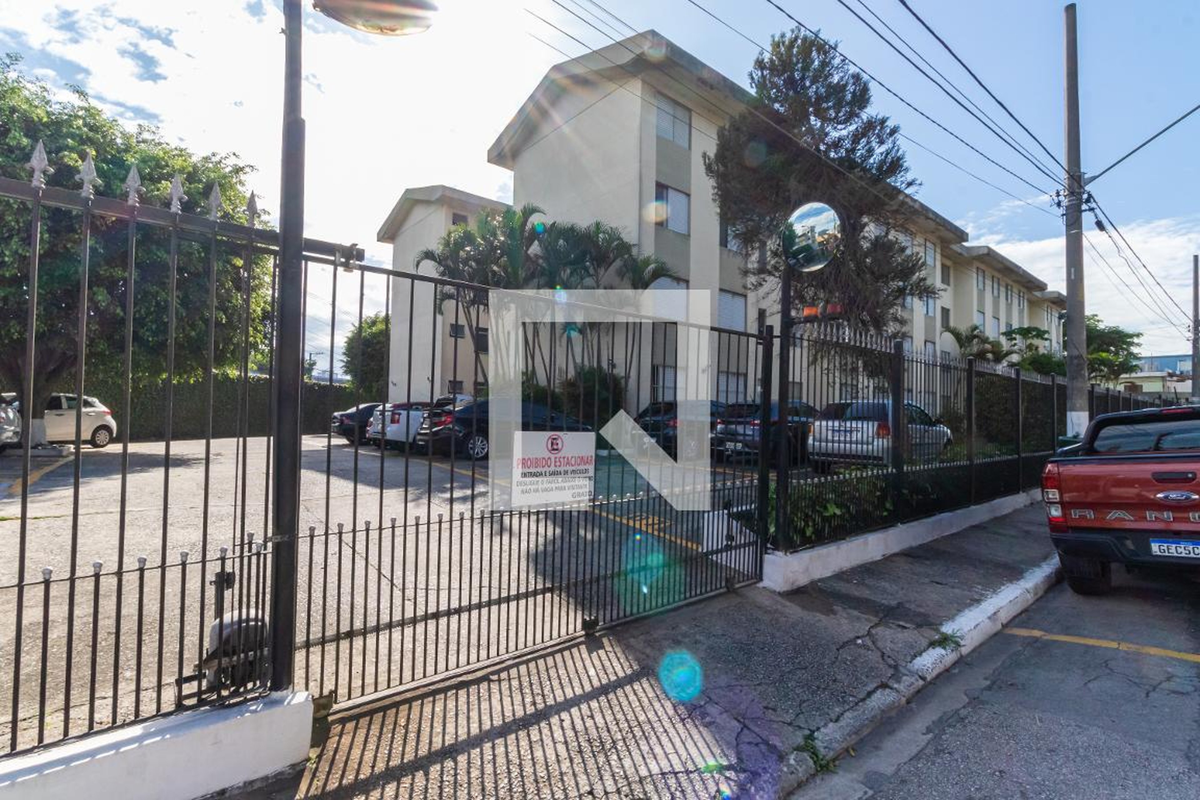 Fachada do Condomínio Condomínio Novação