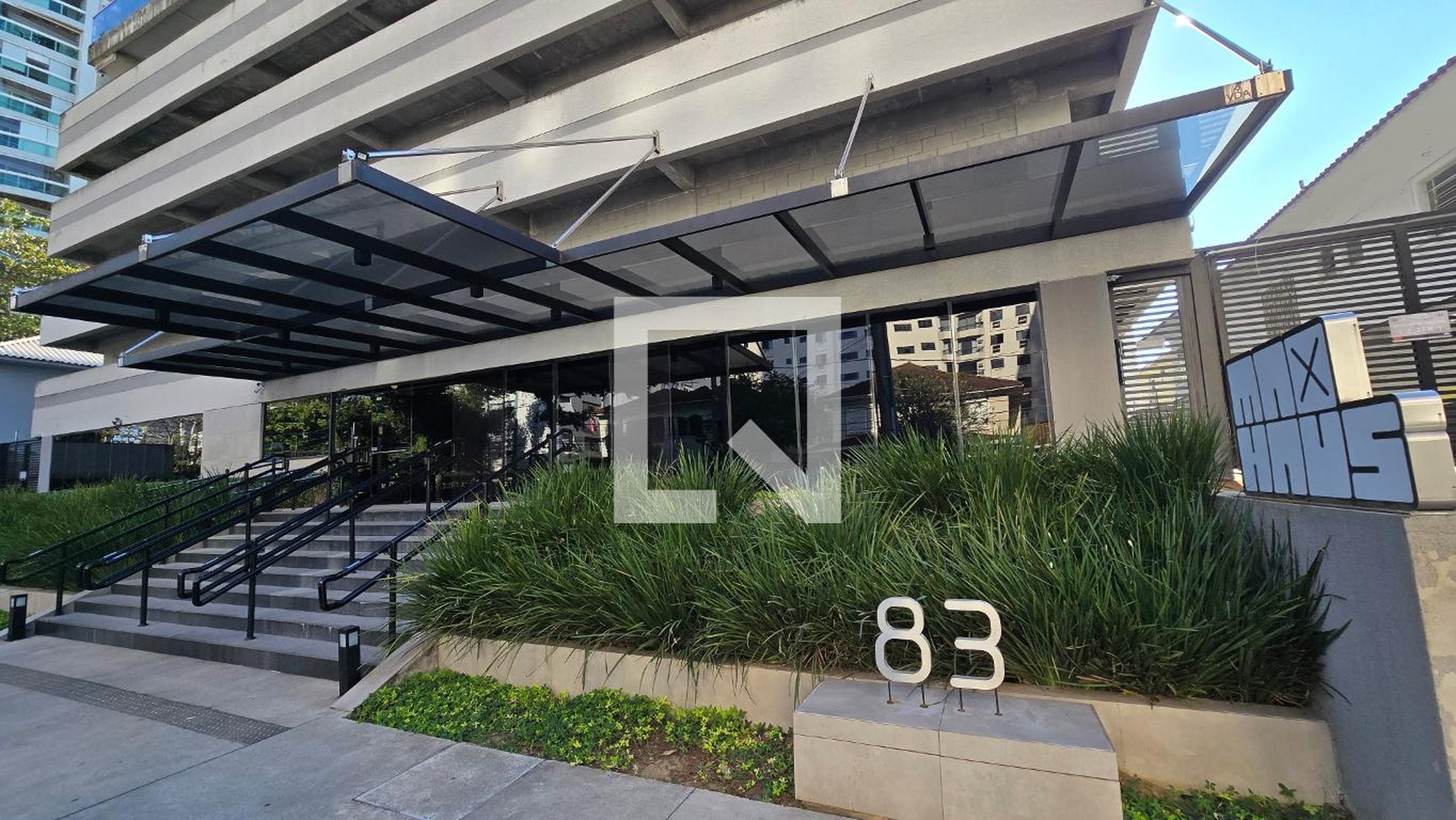 Fachada Condomínio Maxhaus