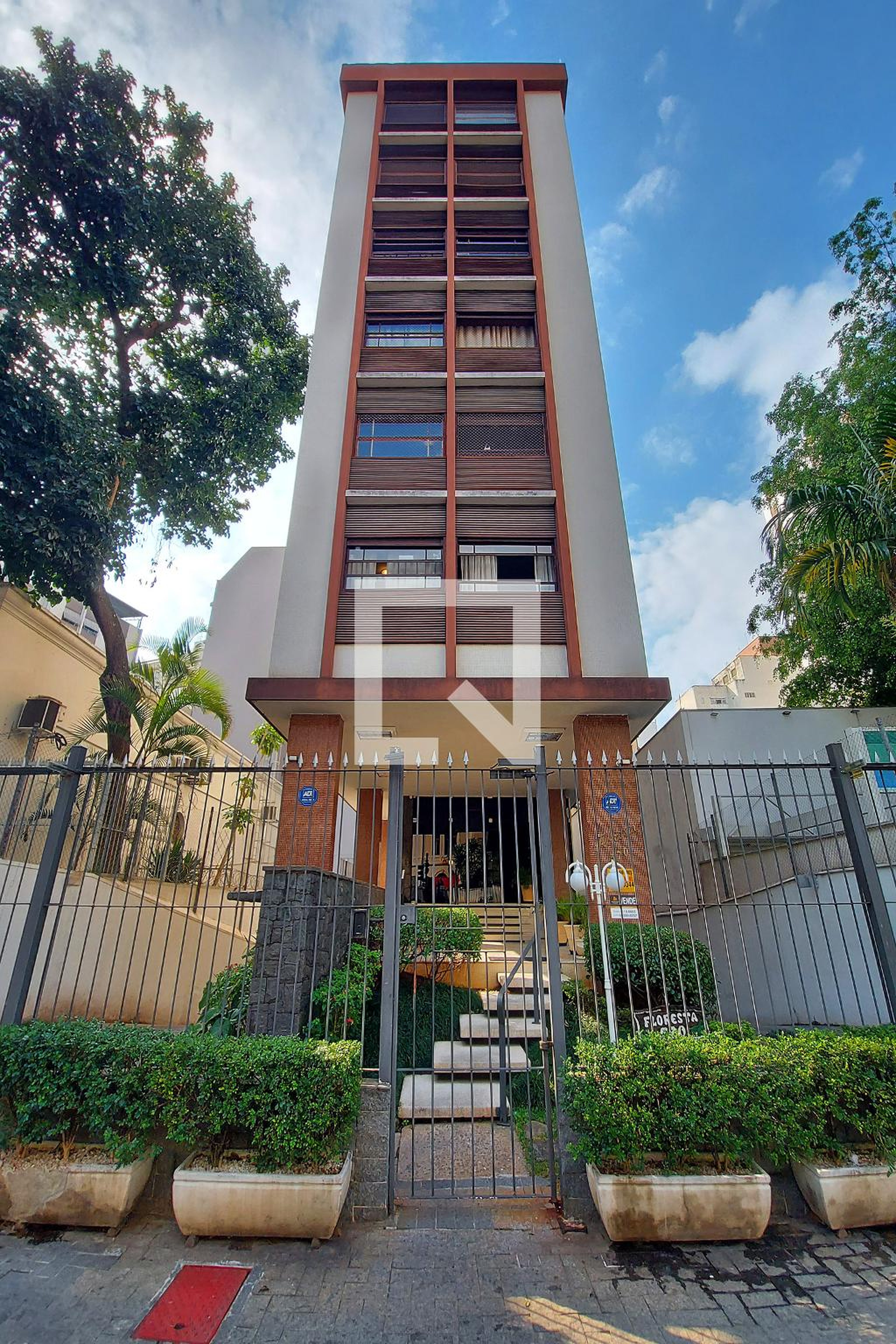 Fachada Condomínio Floresta