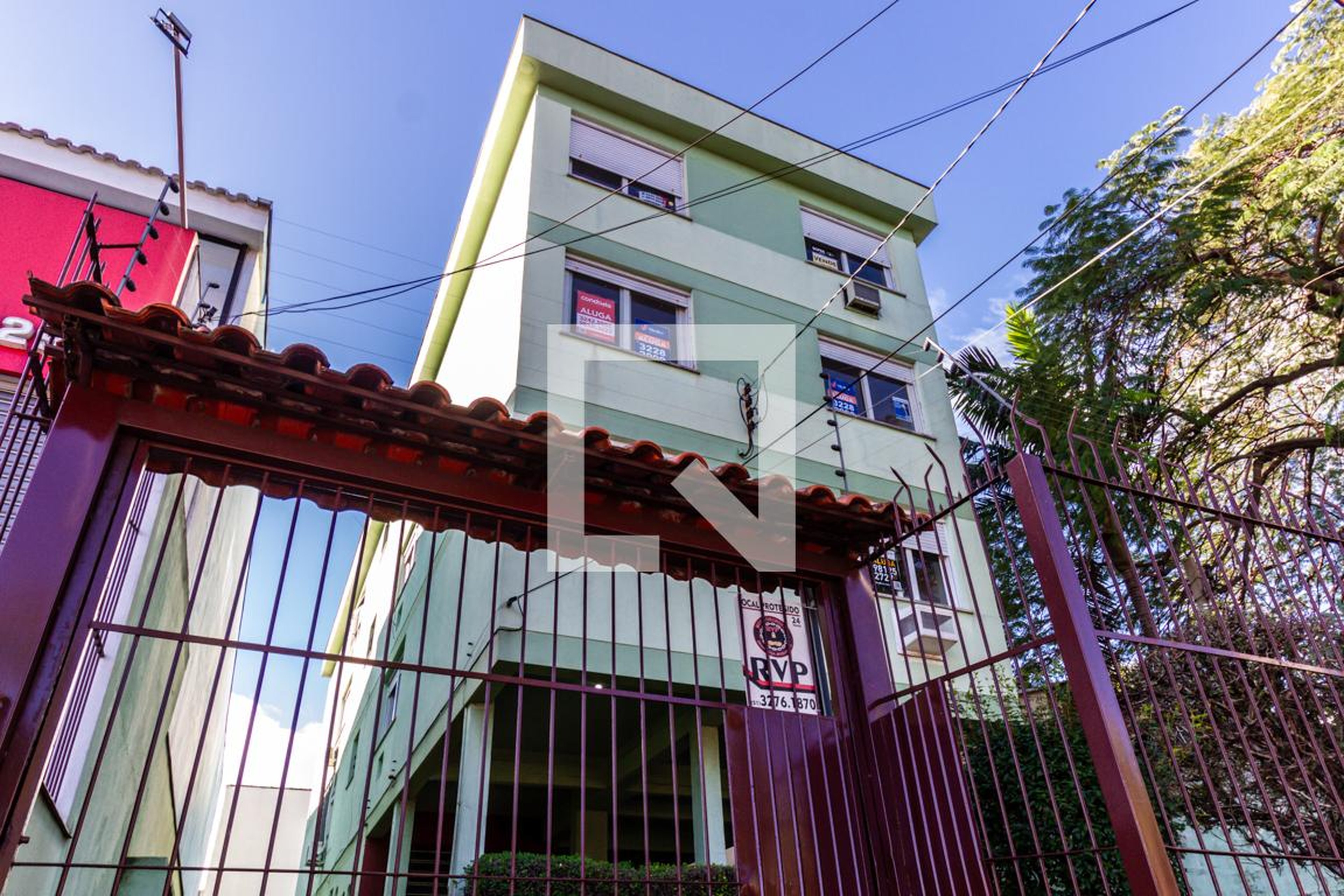 Fachada do Prédio Condomínio em Rua Doutor Campos Velho, 1538