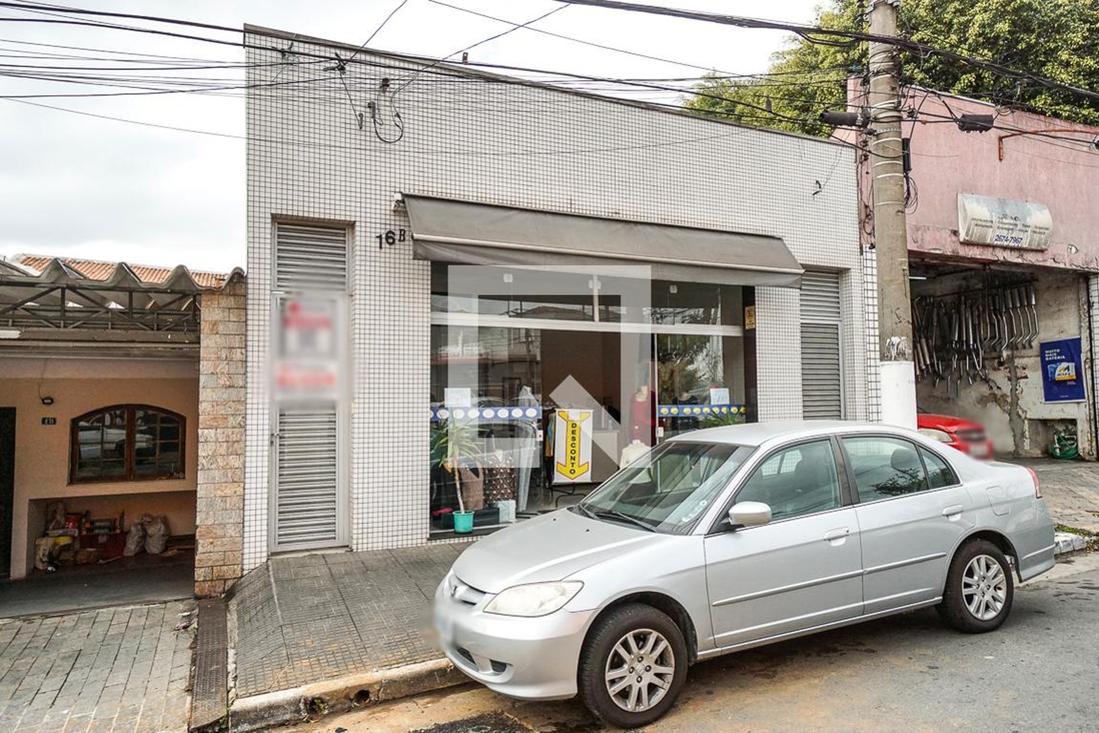 Fachada Condomínio em Rua Joaquim Figueira, 16