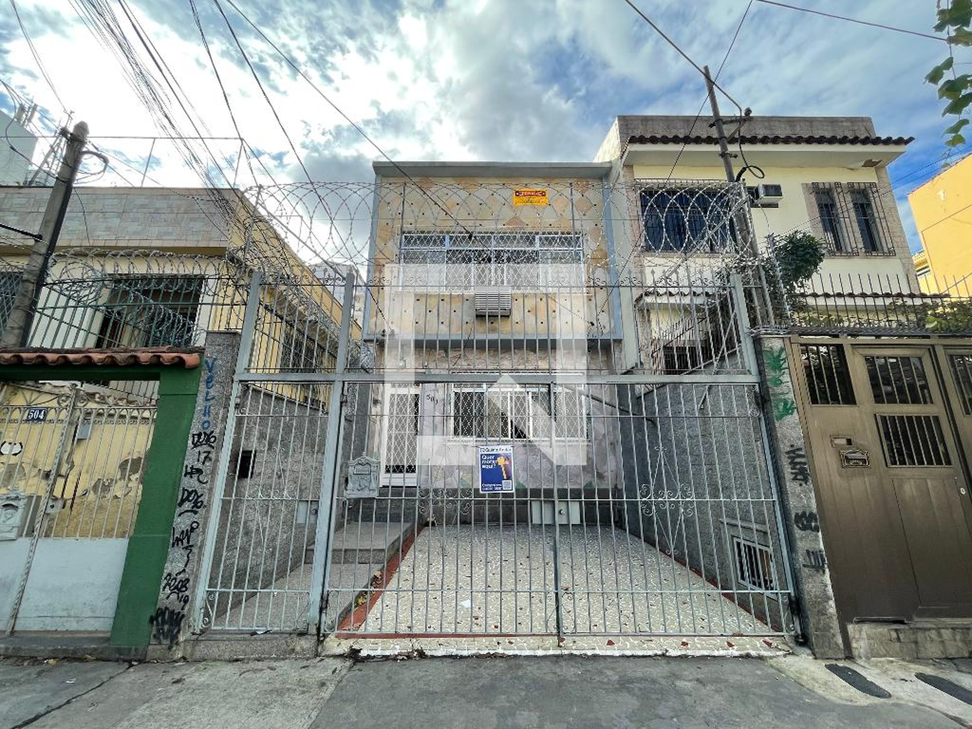 Fachada Condomínio em R. Tôrres Homem, 500