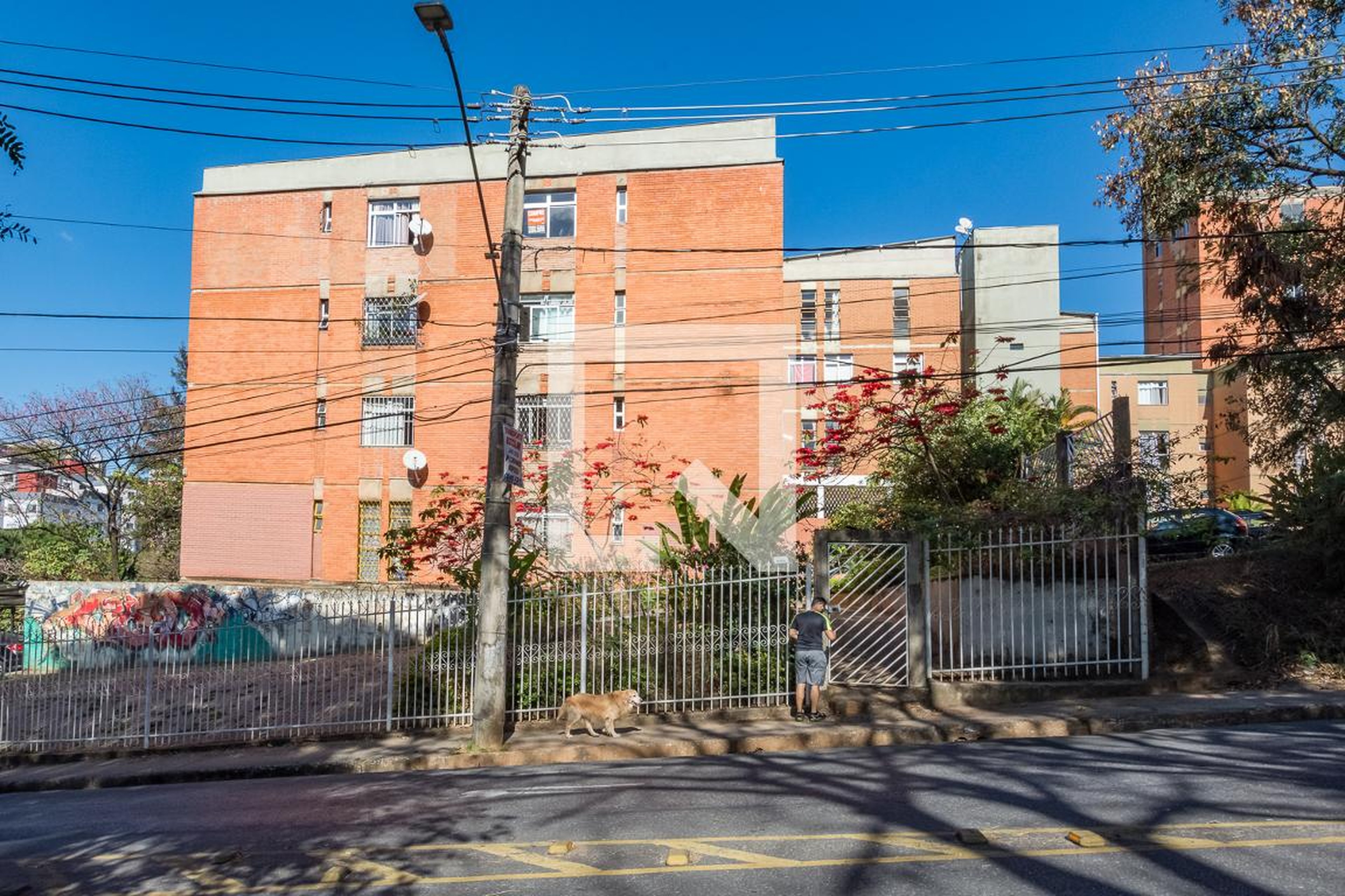 Fachada Condomínio em Avenida Costa do Marfim, 35