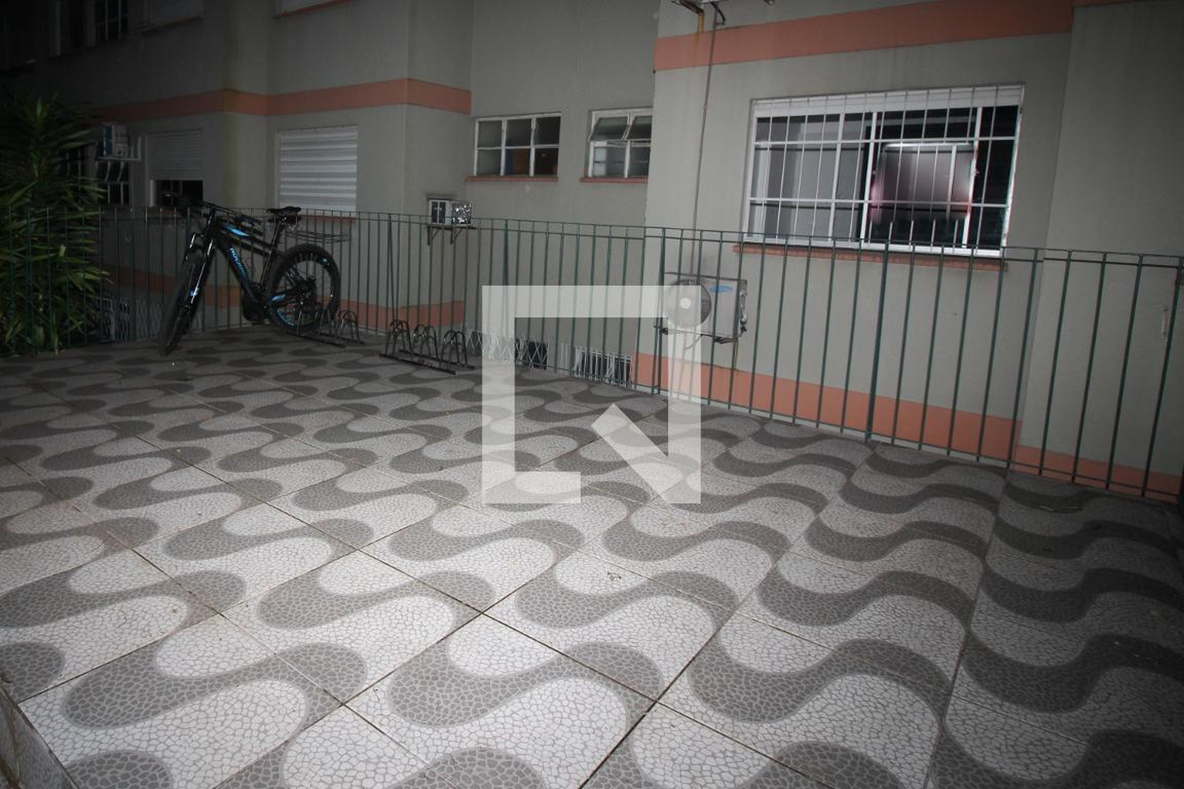 Bicicletário - Lupicinio Rodrigues