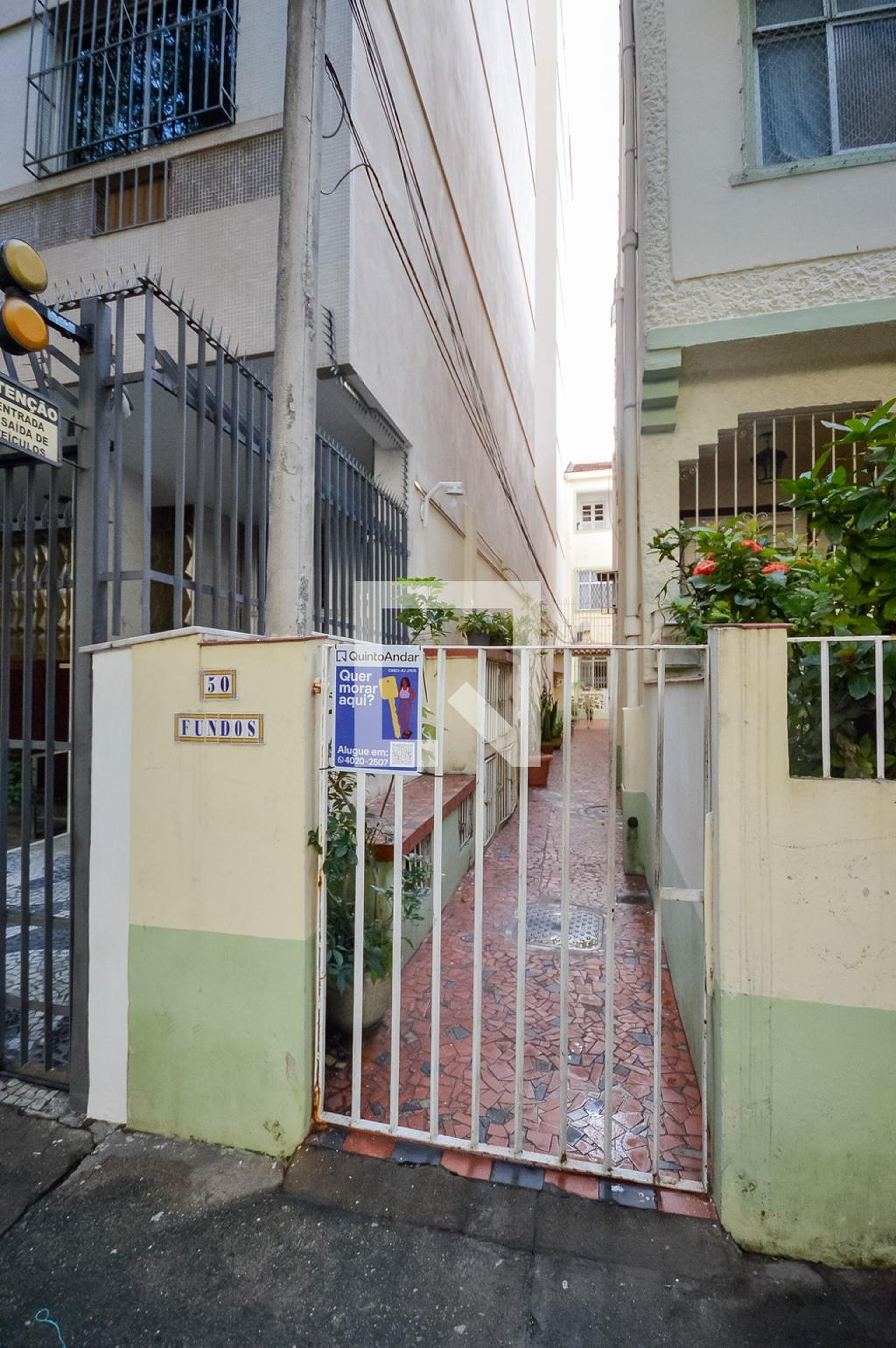 Fachada Condomínio Comandante Brigido