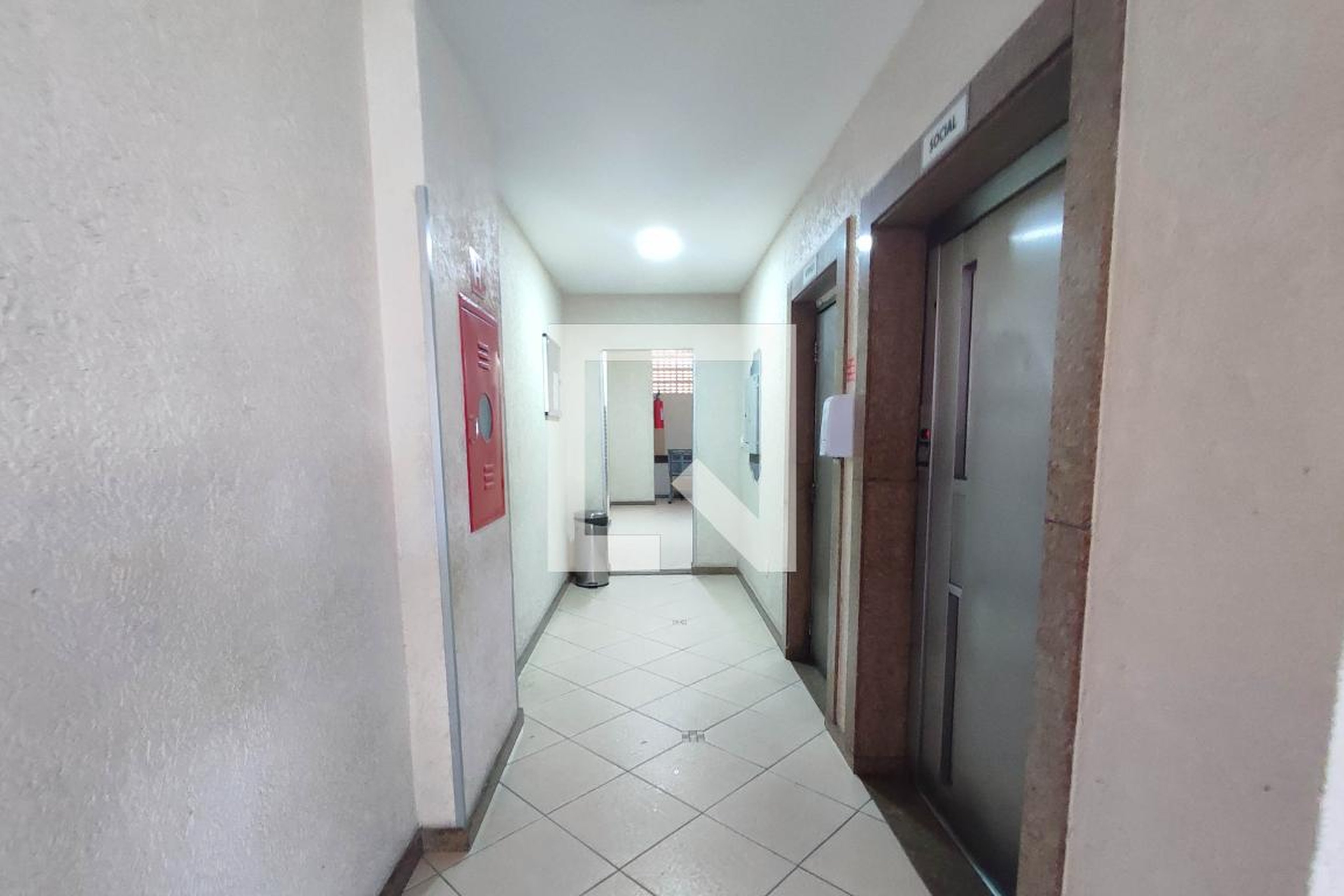 Área comum - Vila da Praia