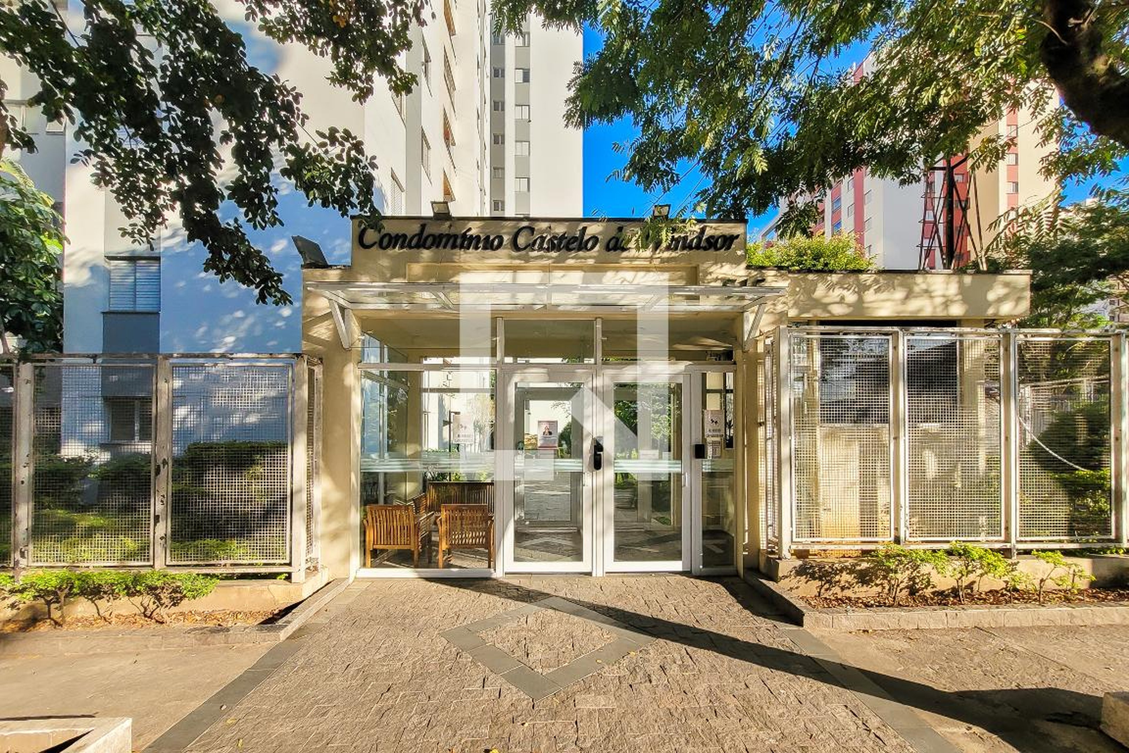 Fachada do Condomínio Condomínio Castelo de Windsor