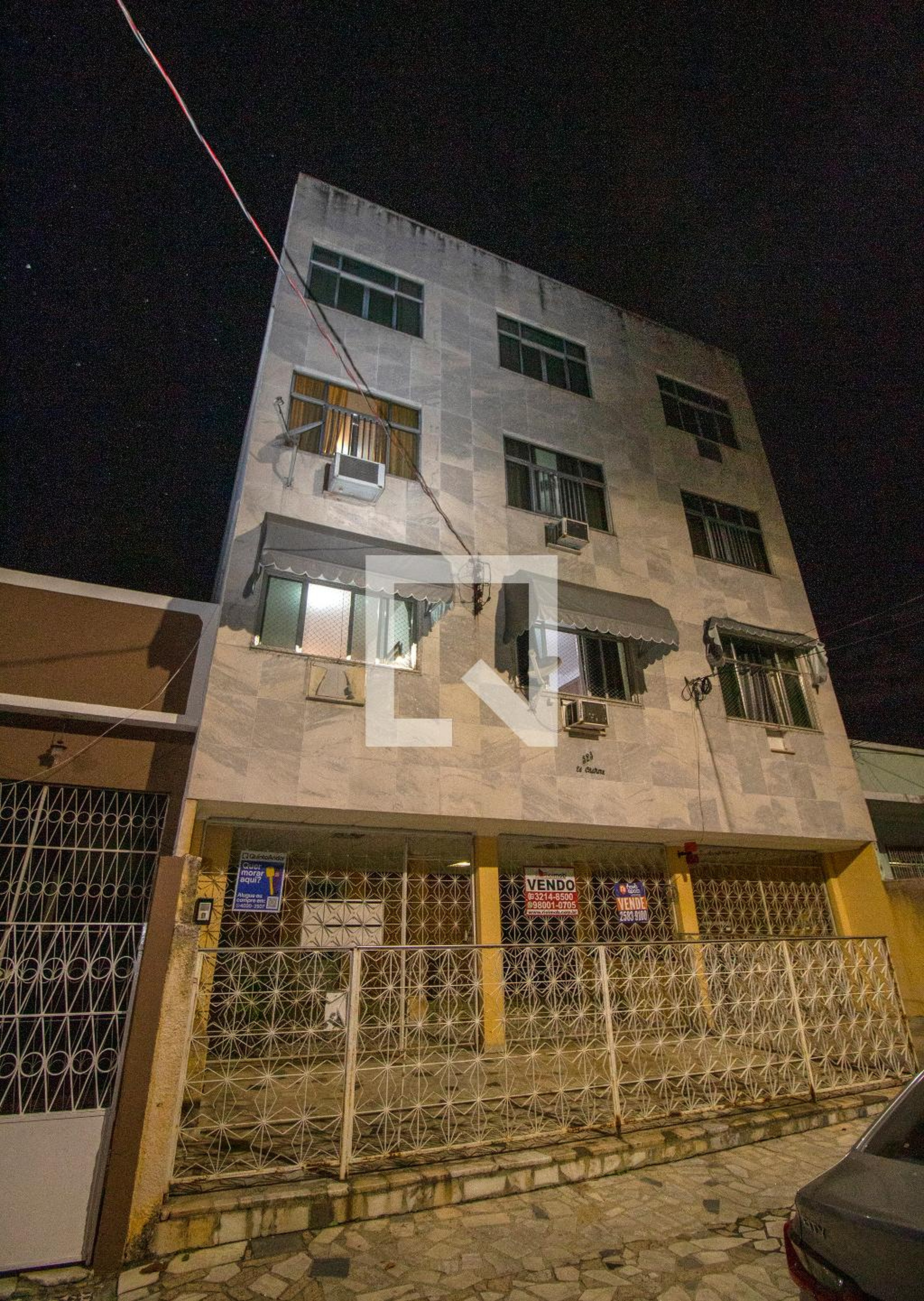 Fachada do Prédio Condomínio em Rua Engenheiro Edmundo Régis Bitencourt, 523