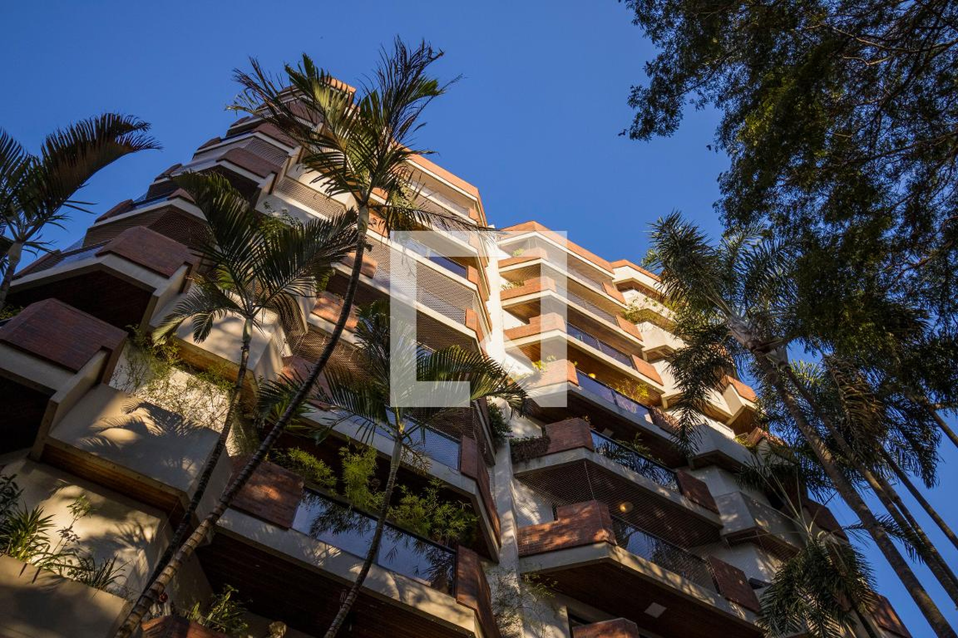 Fachada do Prédio Condomínio Laguna