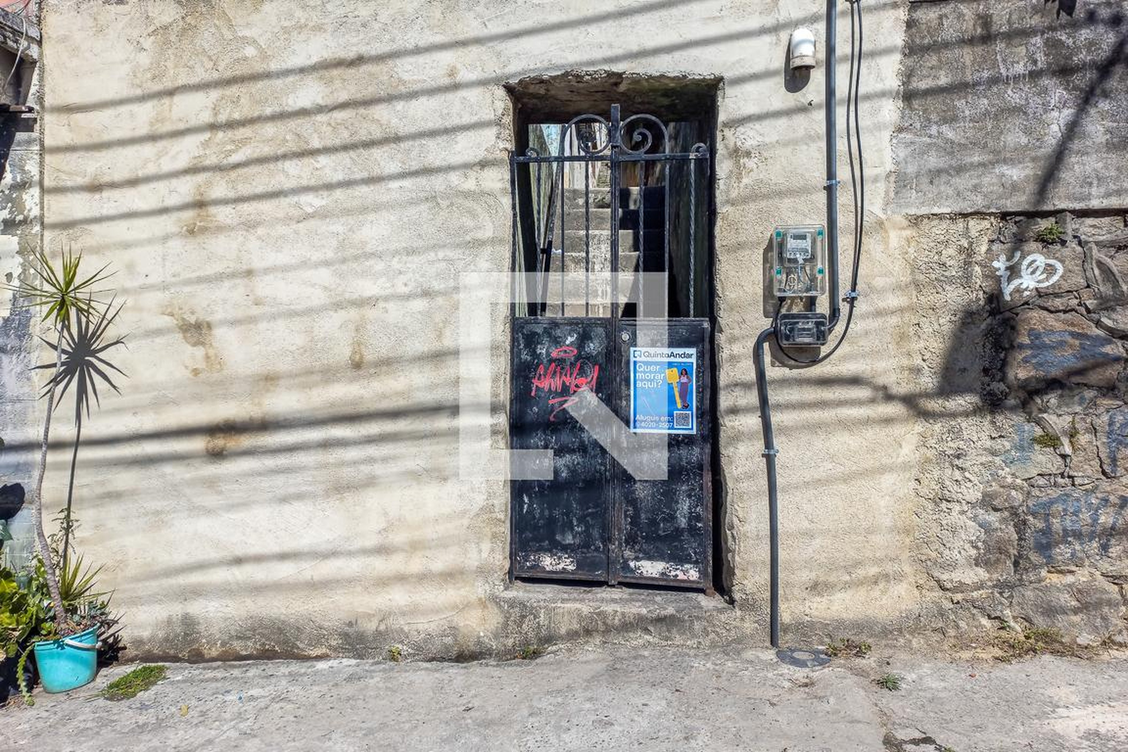 Fachada Condomínio em Rua Doutor Noguchi, 283