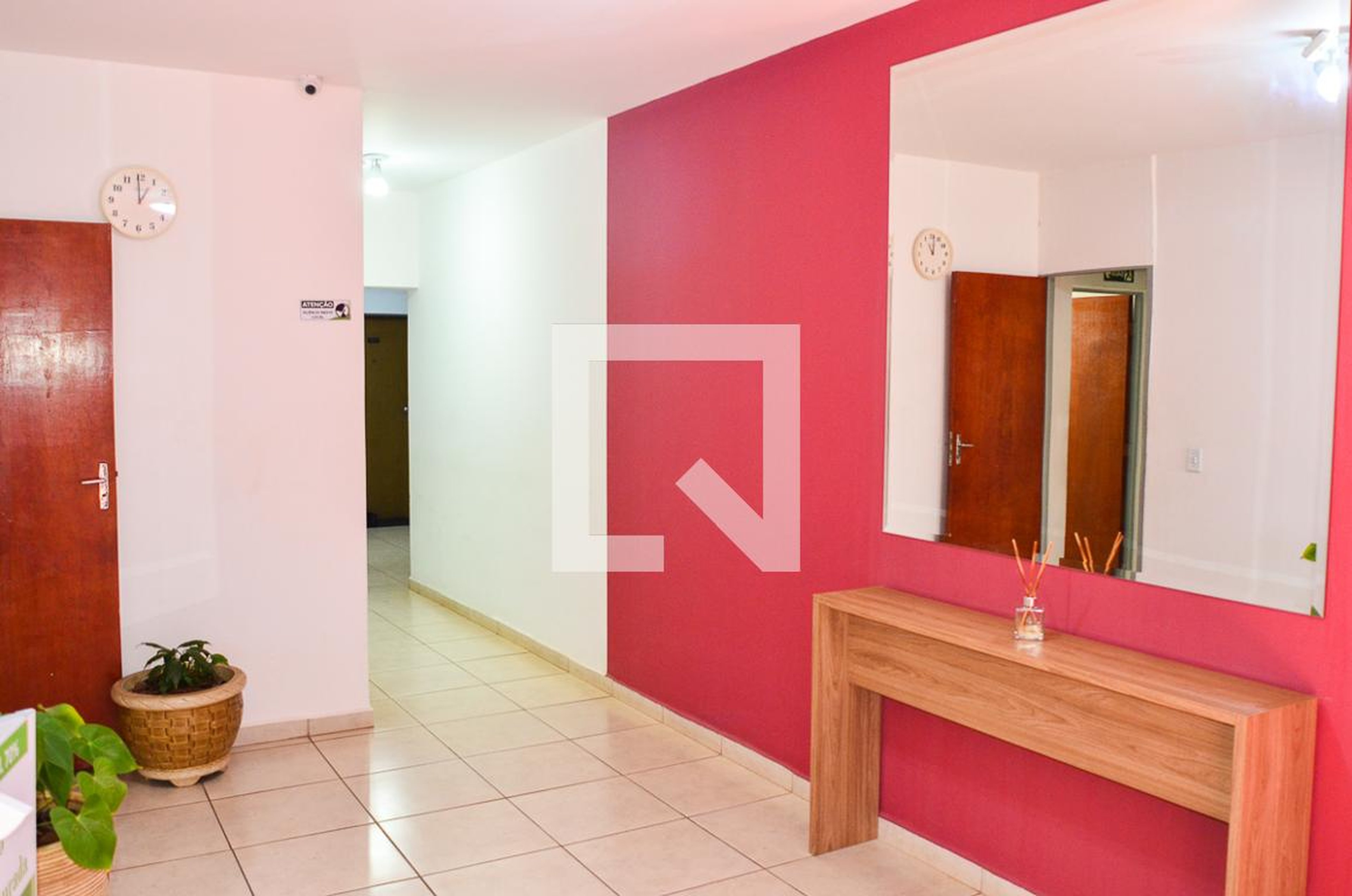 Hall de Entrada - Lagoa Dourada