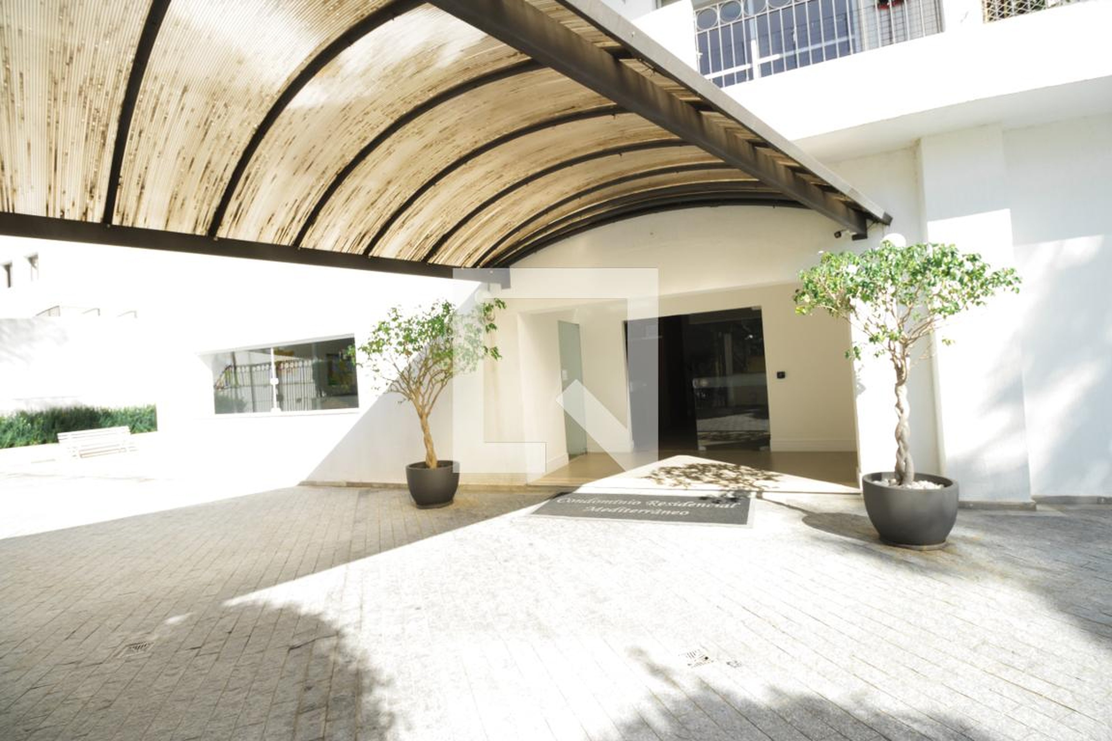 Entrada - Edifício Mediteranio