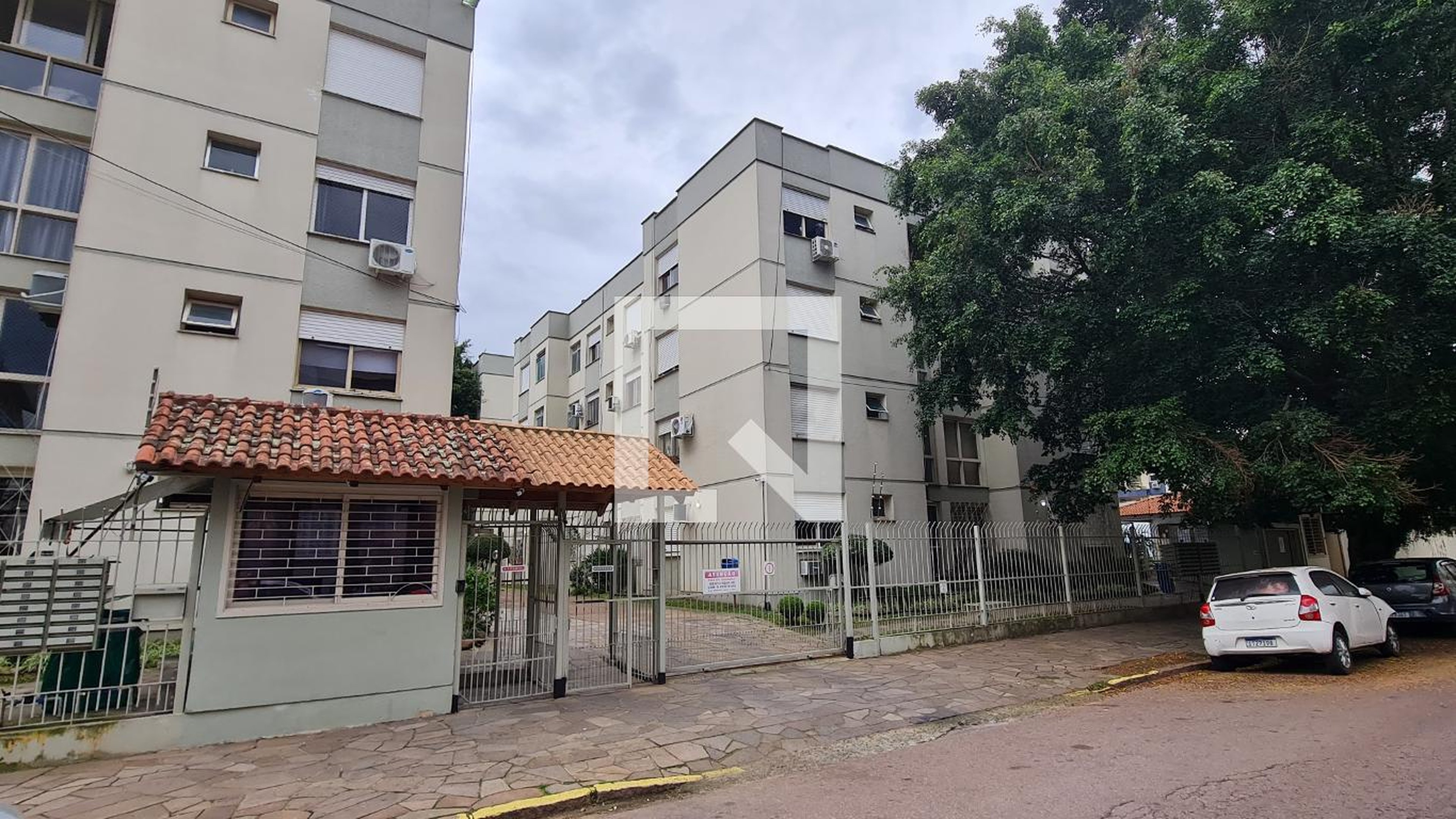 Fachada do prédio Edifício Jardim do Salso I