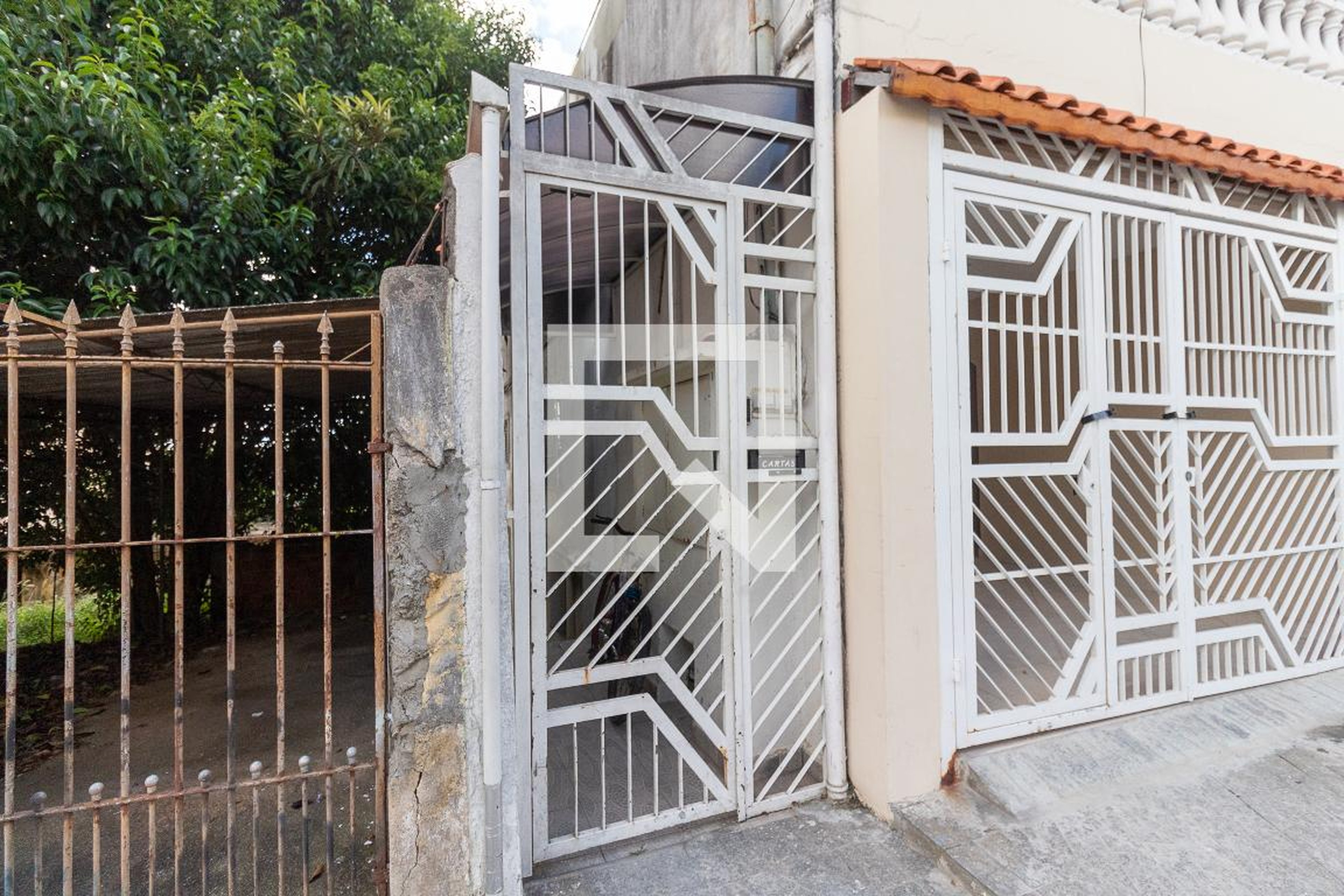 Fachada Condomínio em Rua Lúcio de Arruda Leme, 6a