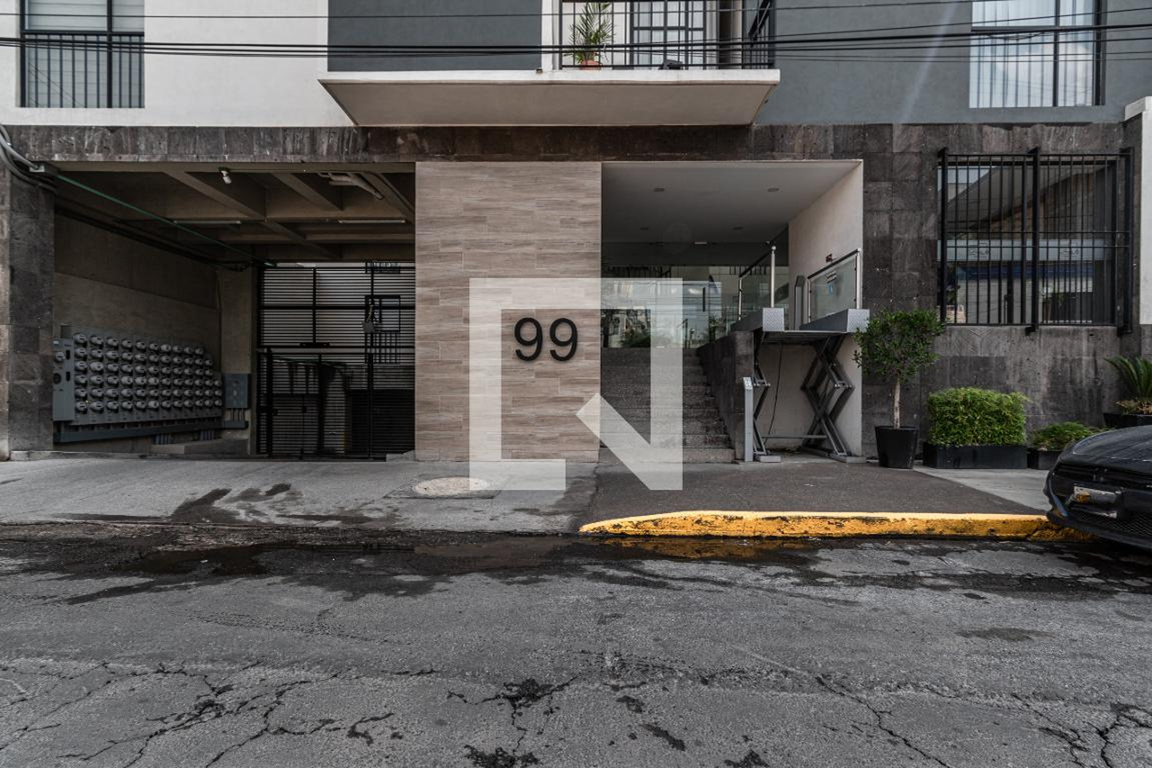 Fachada Condomínio Manuel Acuña 99