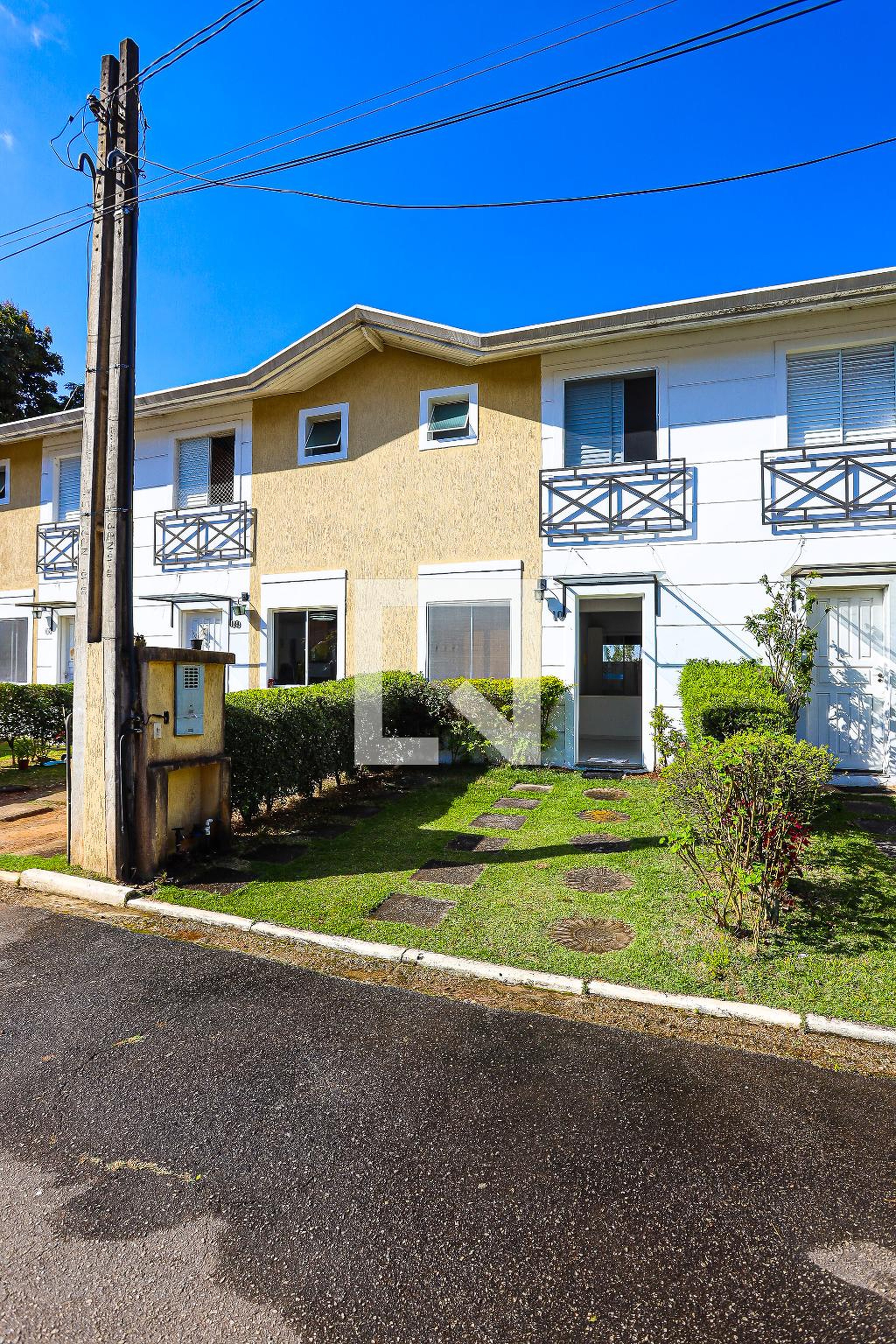 Fachada Condomínio Refúgio Canta Galo