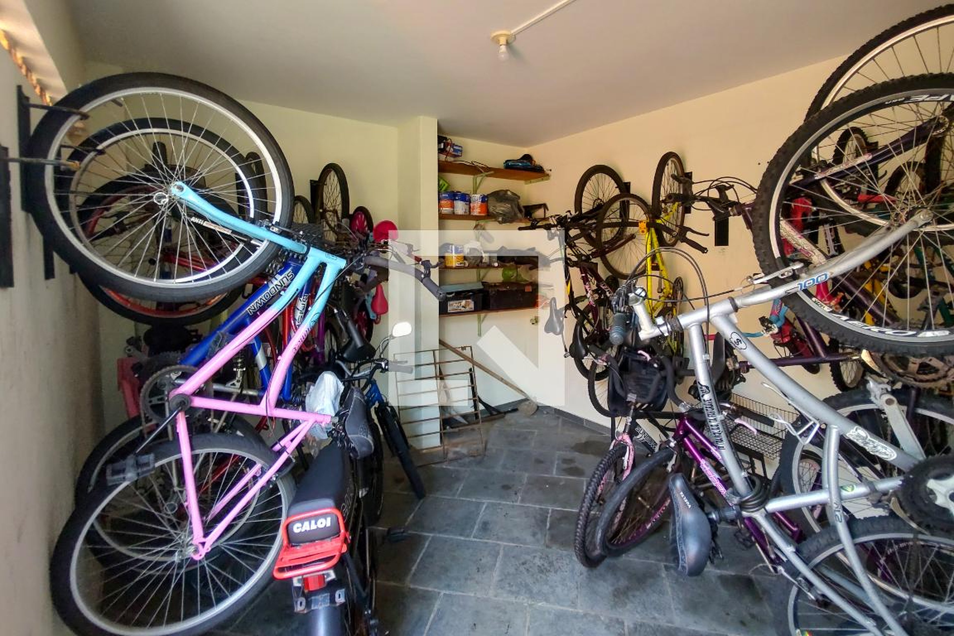 Bicicletário - Gaudi