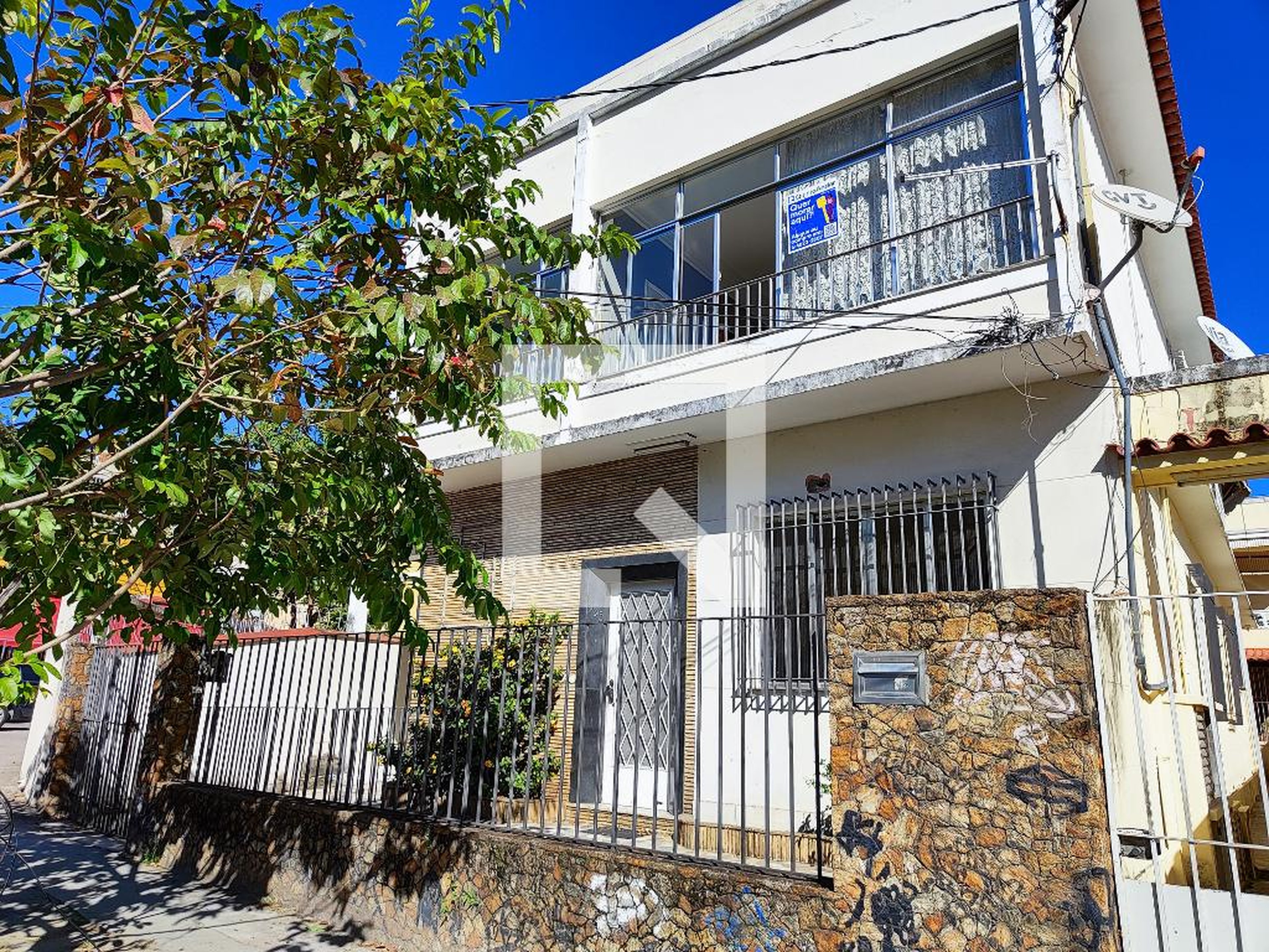 Fachada Condomínio em Rua Pernambuco, 155