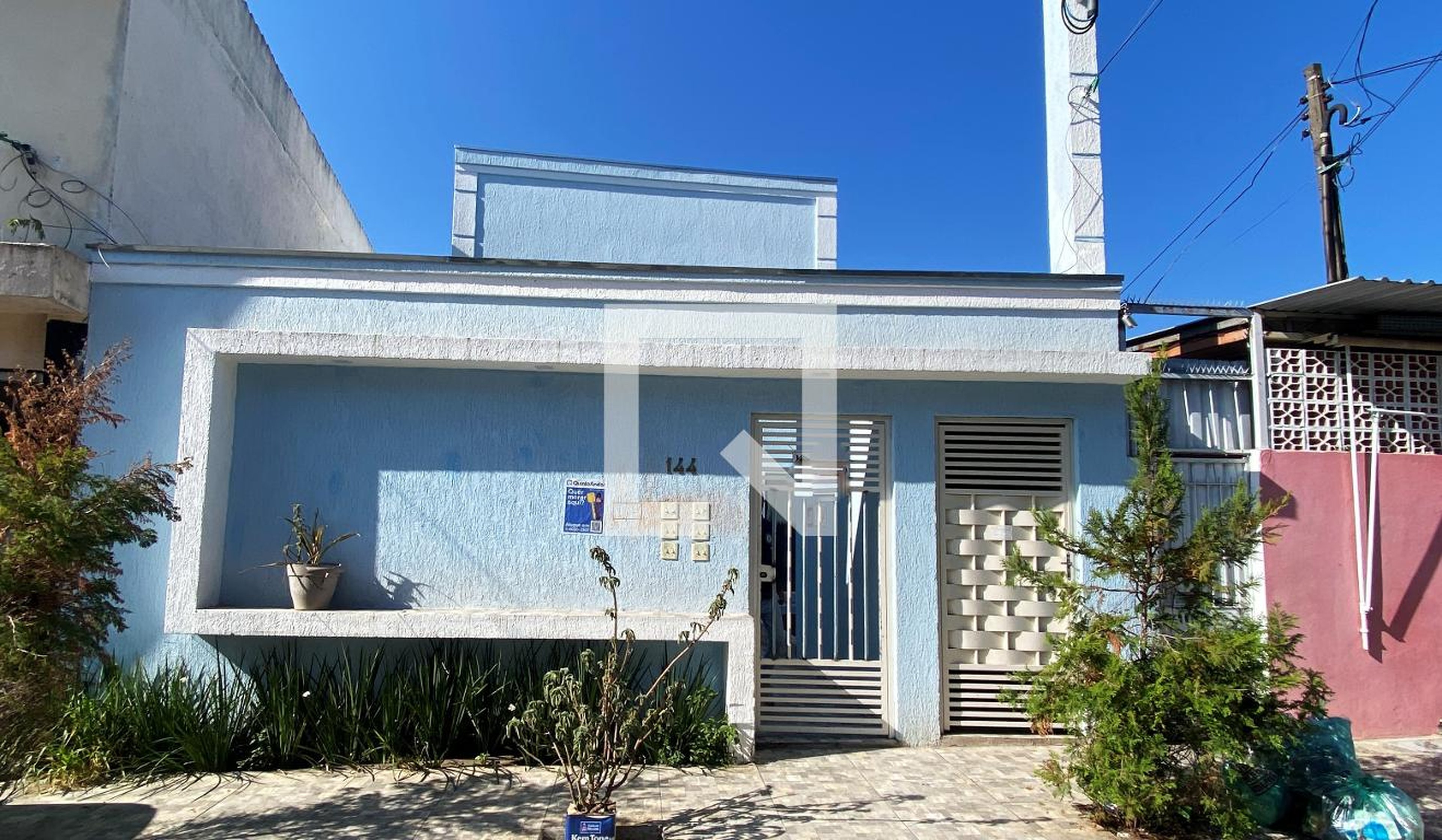 Fachada Condomínio em Rua Doutor Almeida Nobre, 144