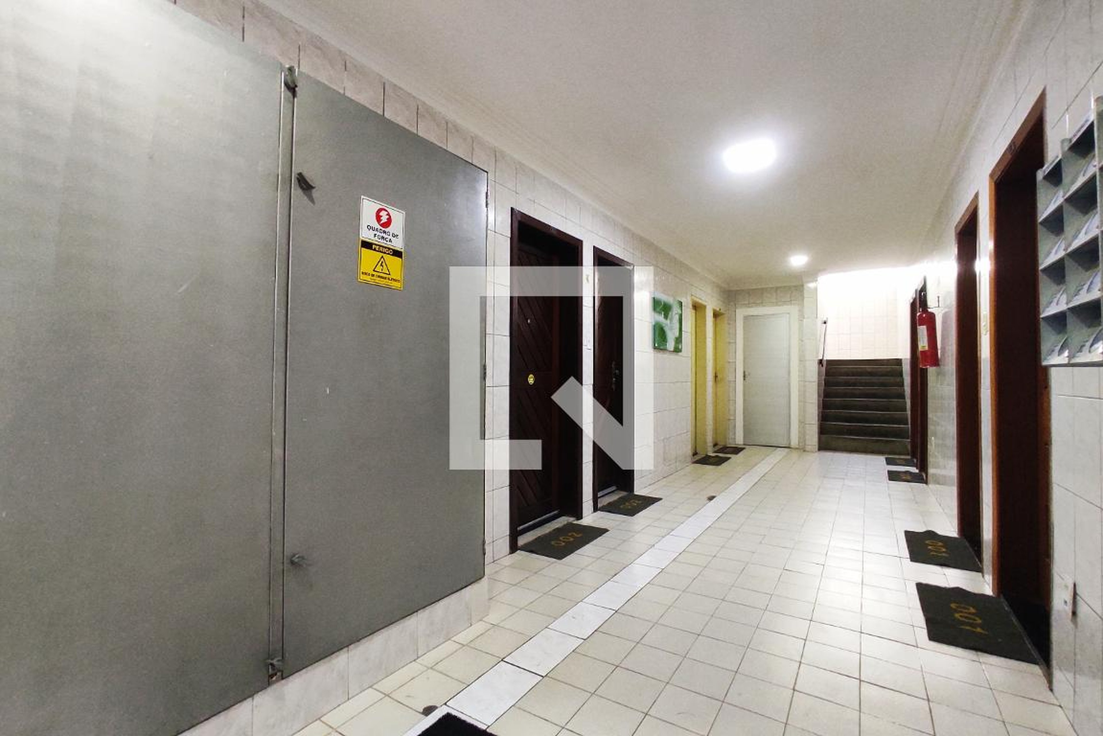 Hall de entrada Condomínio Jardim Pitangueiras