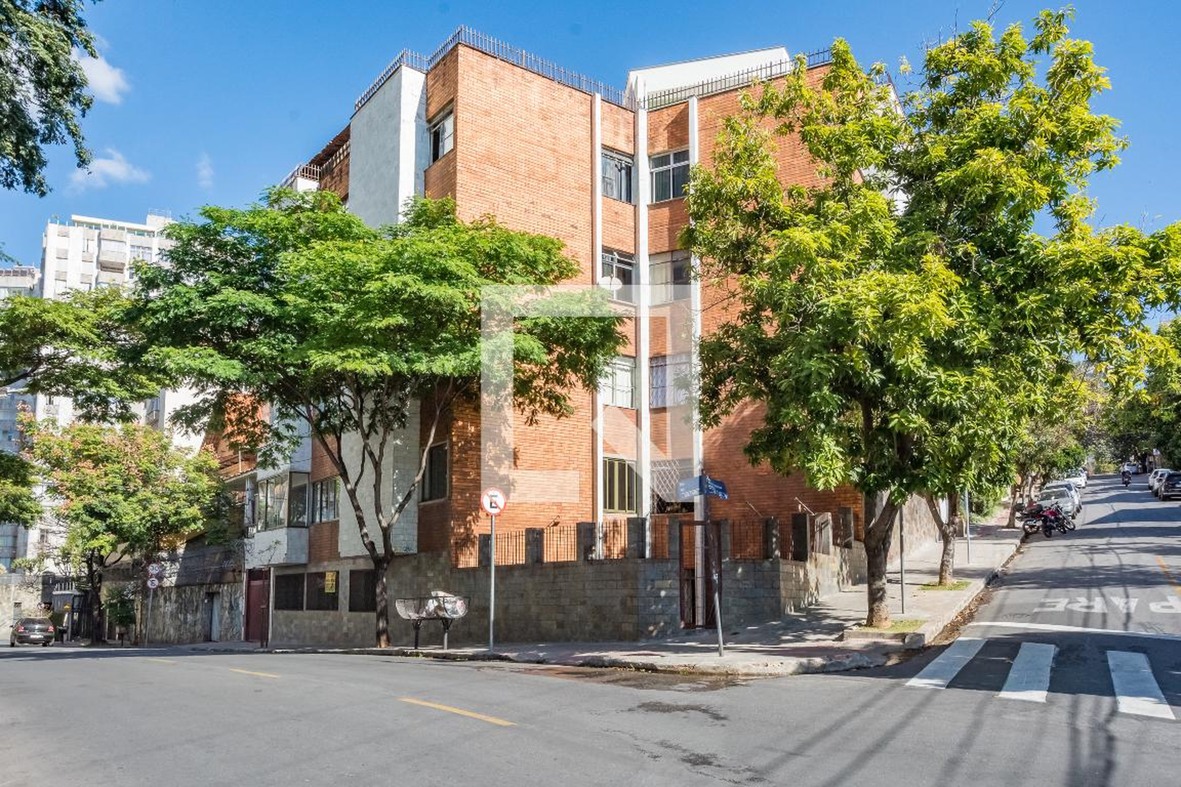 Fachada Edifício Leoni Chaim