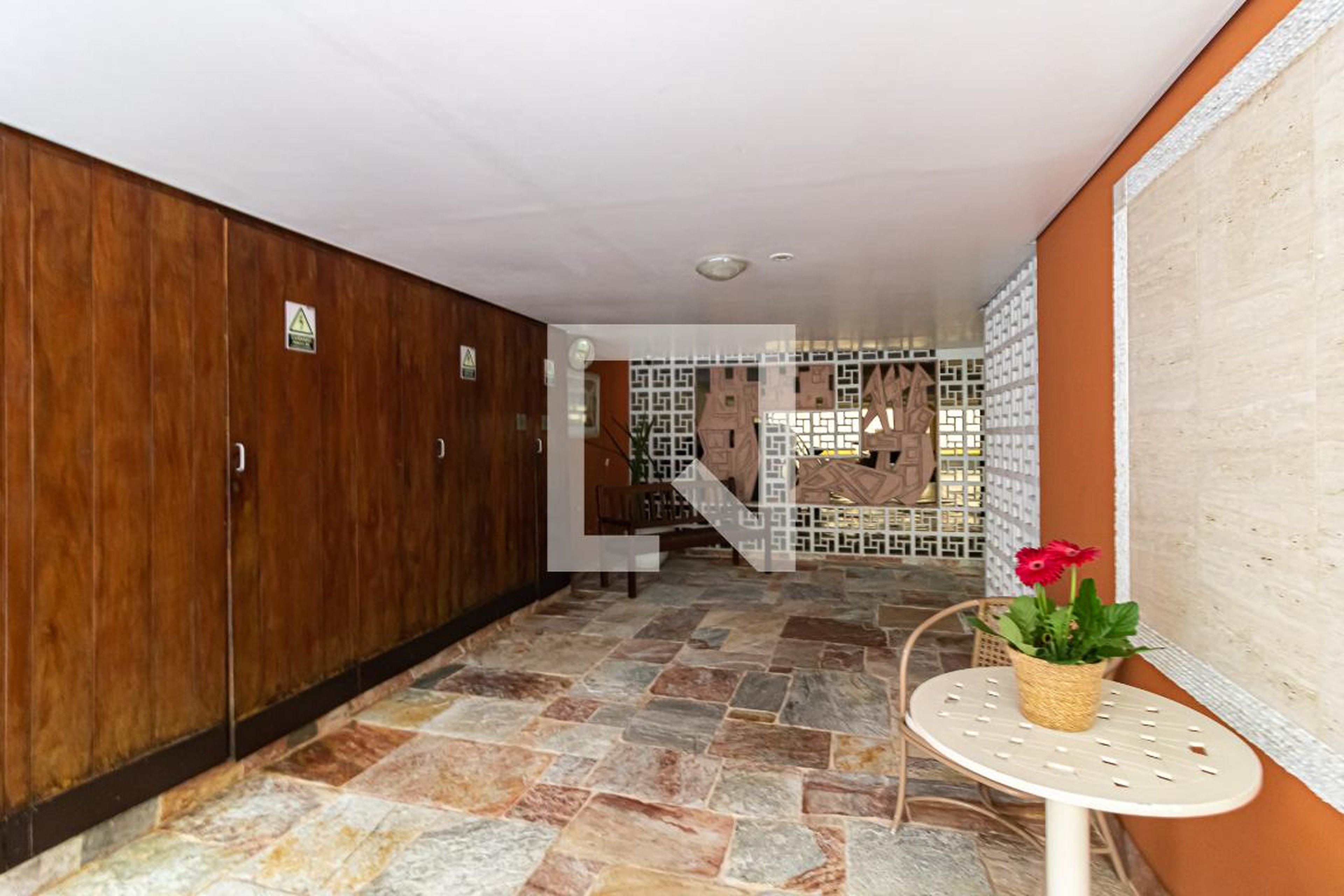 Hall de entrada - João Ramalho