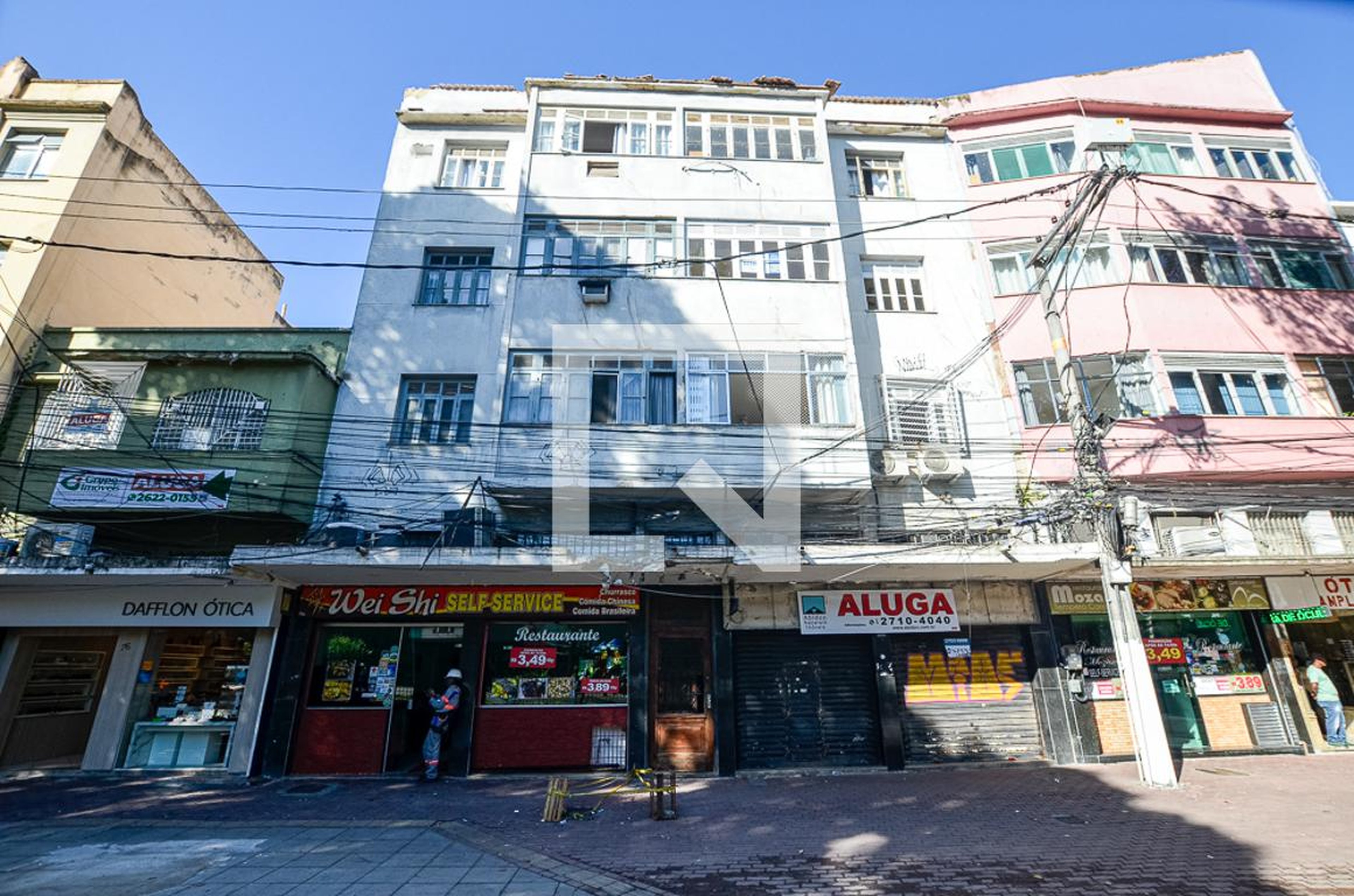 Fachada Condomínio em Rua São Pedro, 72