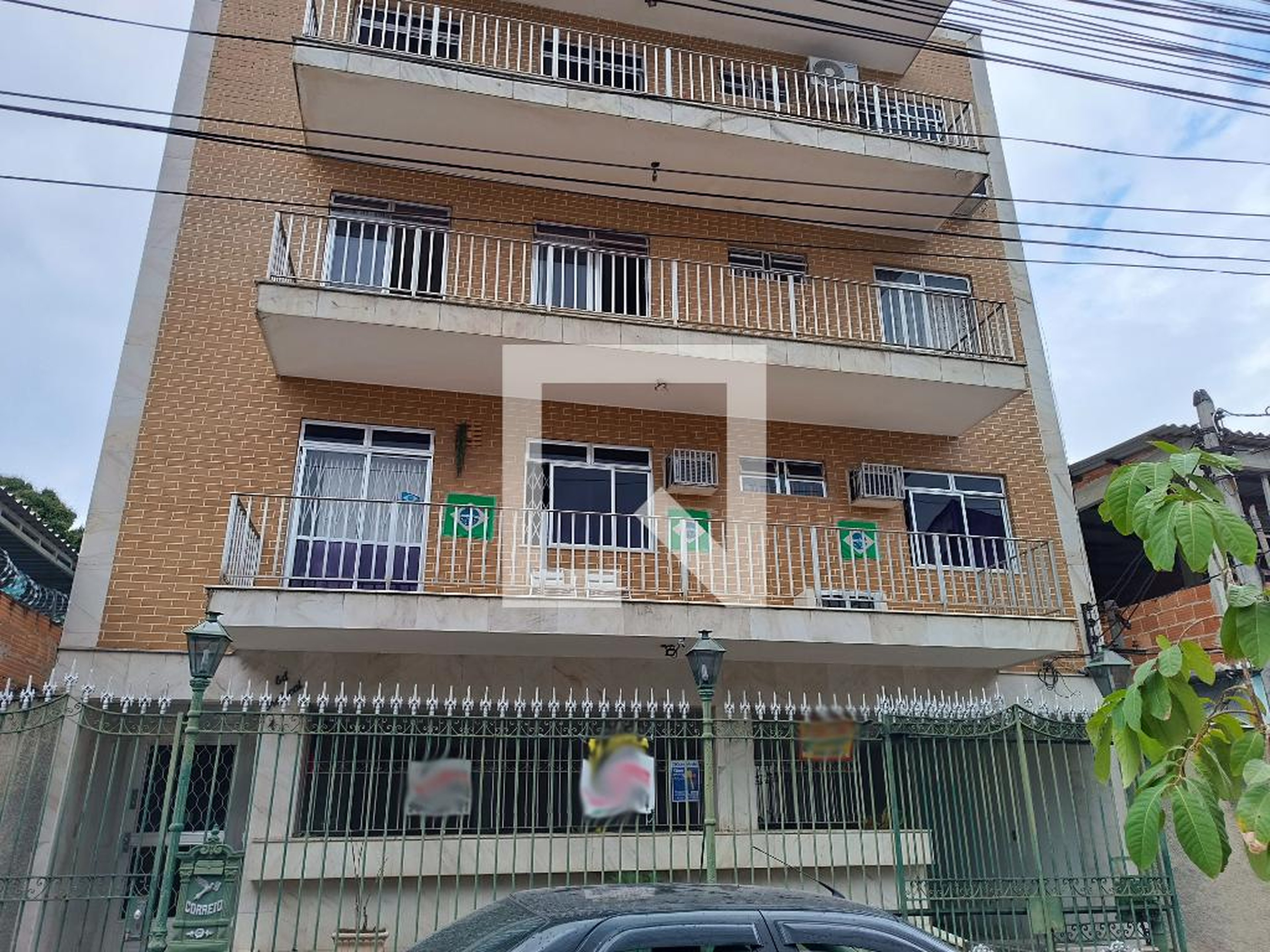 Fachada Condomínio em Travessa Salina, 31