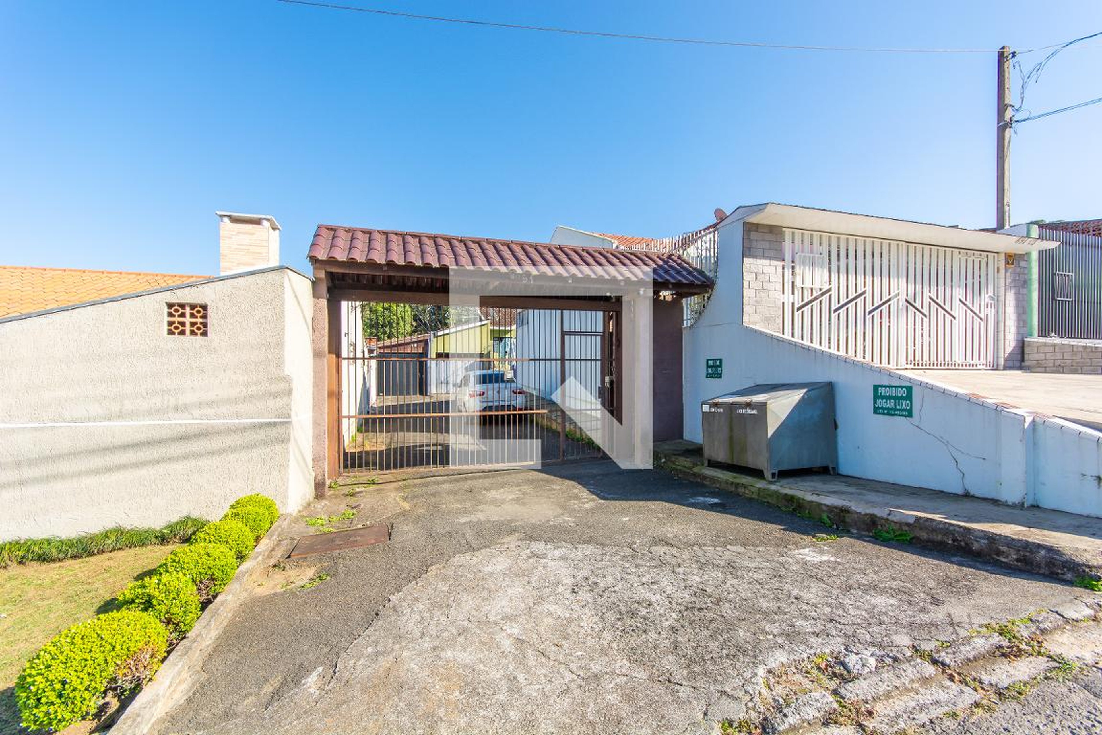 Fachada Condomínio em Rua Charles Darwin, 691