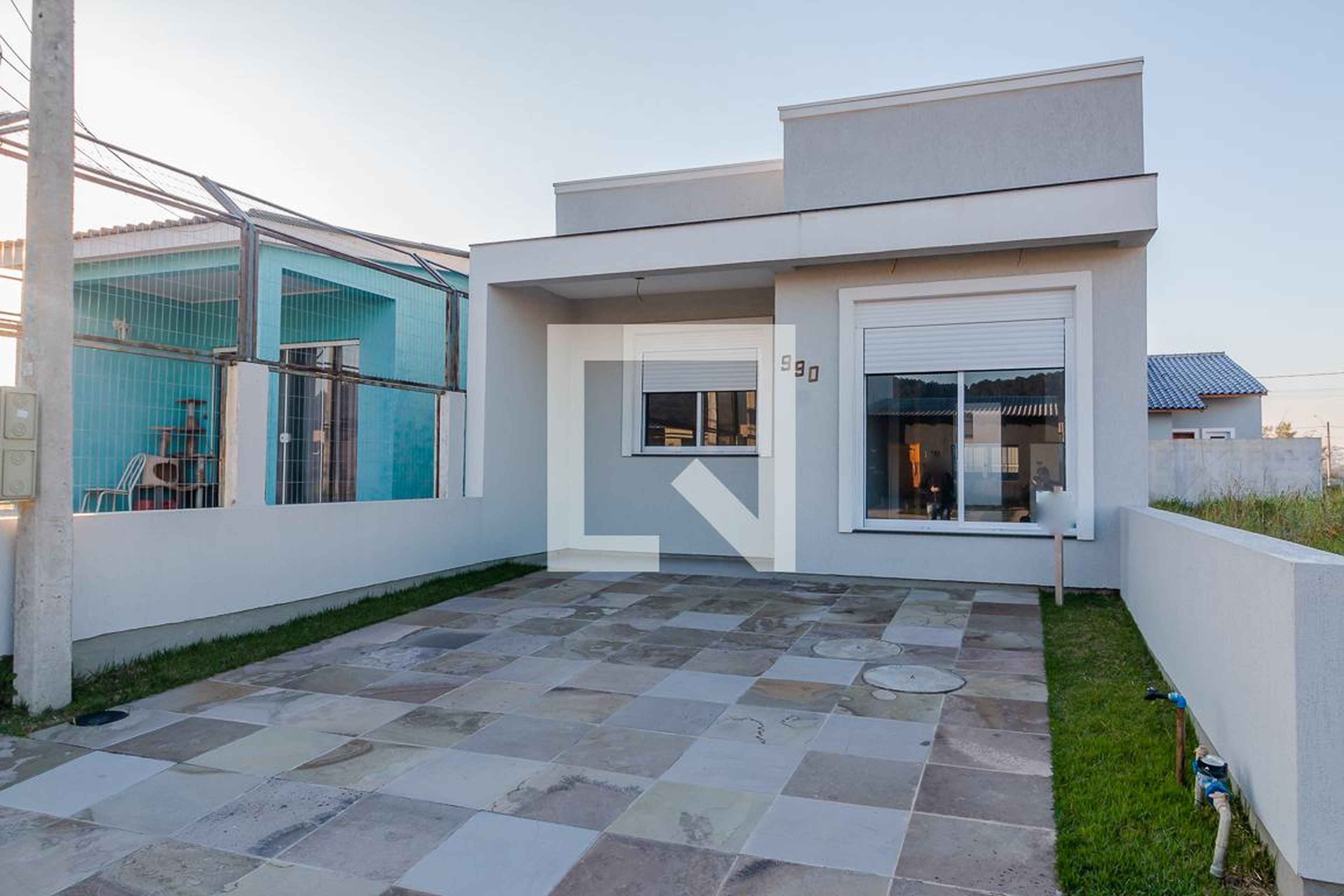 Fachada Condomínio em Rua Jorge Babot Miranda, 990