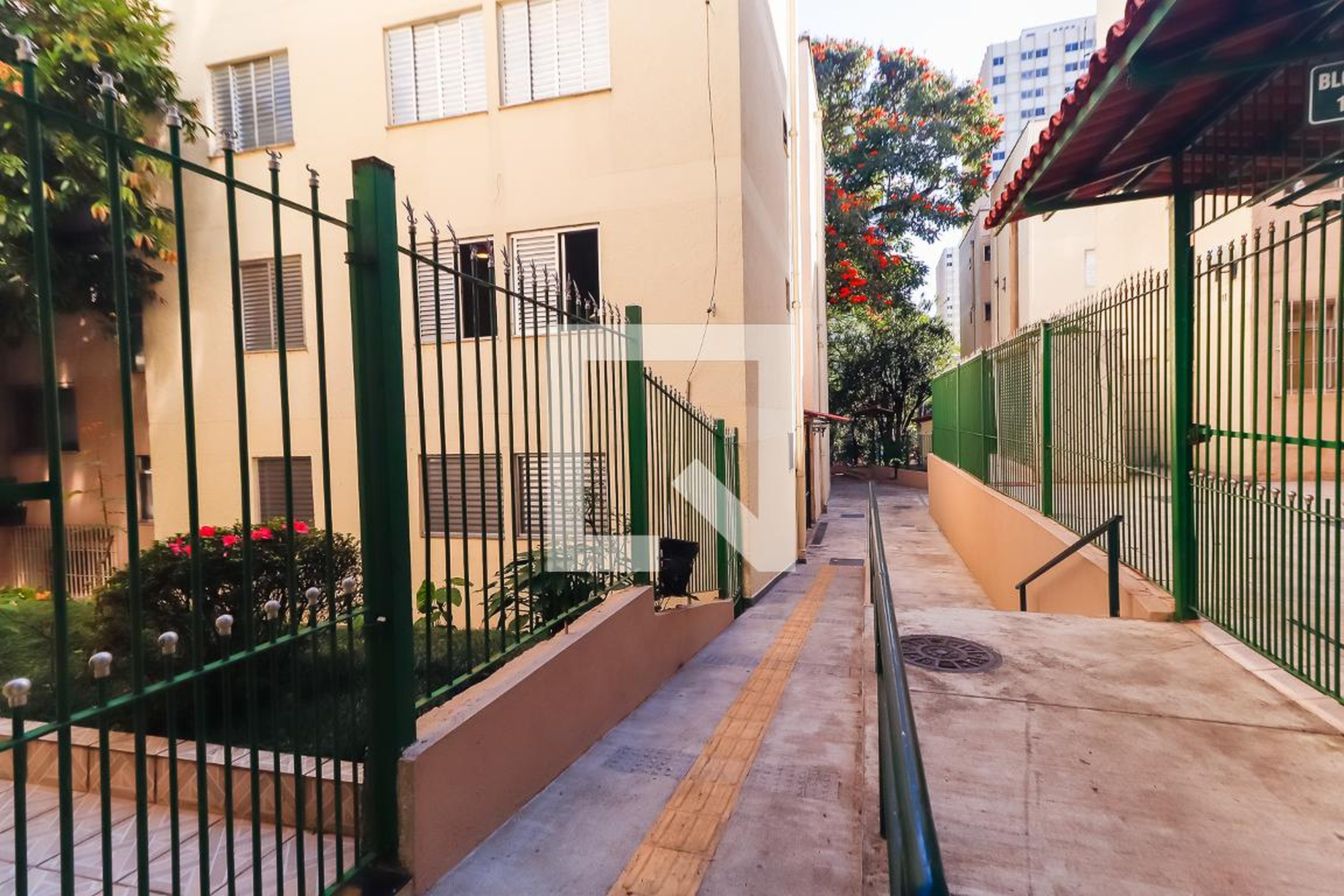 Hall de entrada - 2000 Residencial Alto de Pinheiros