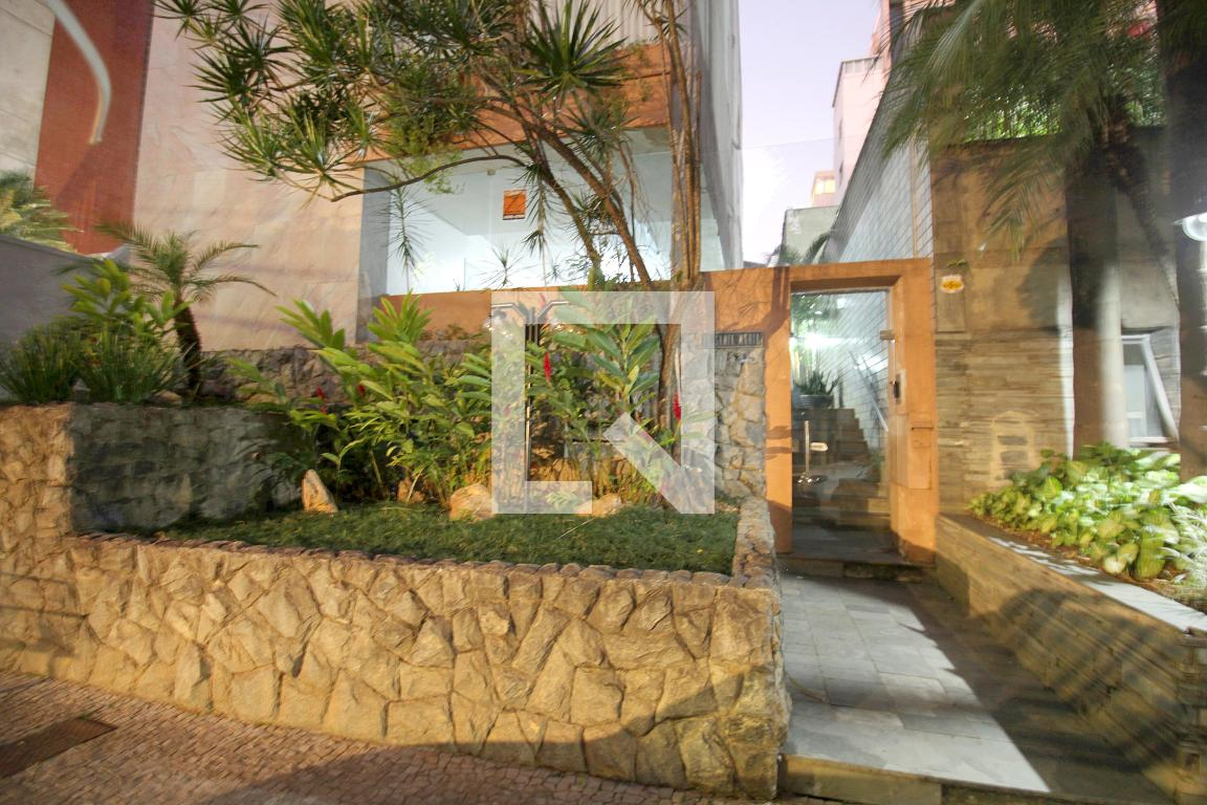 Fachada Edifício Santa Maria