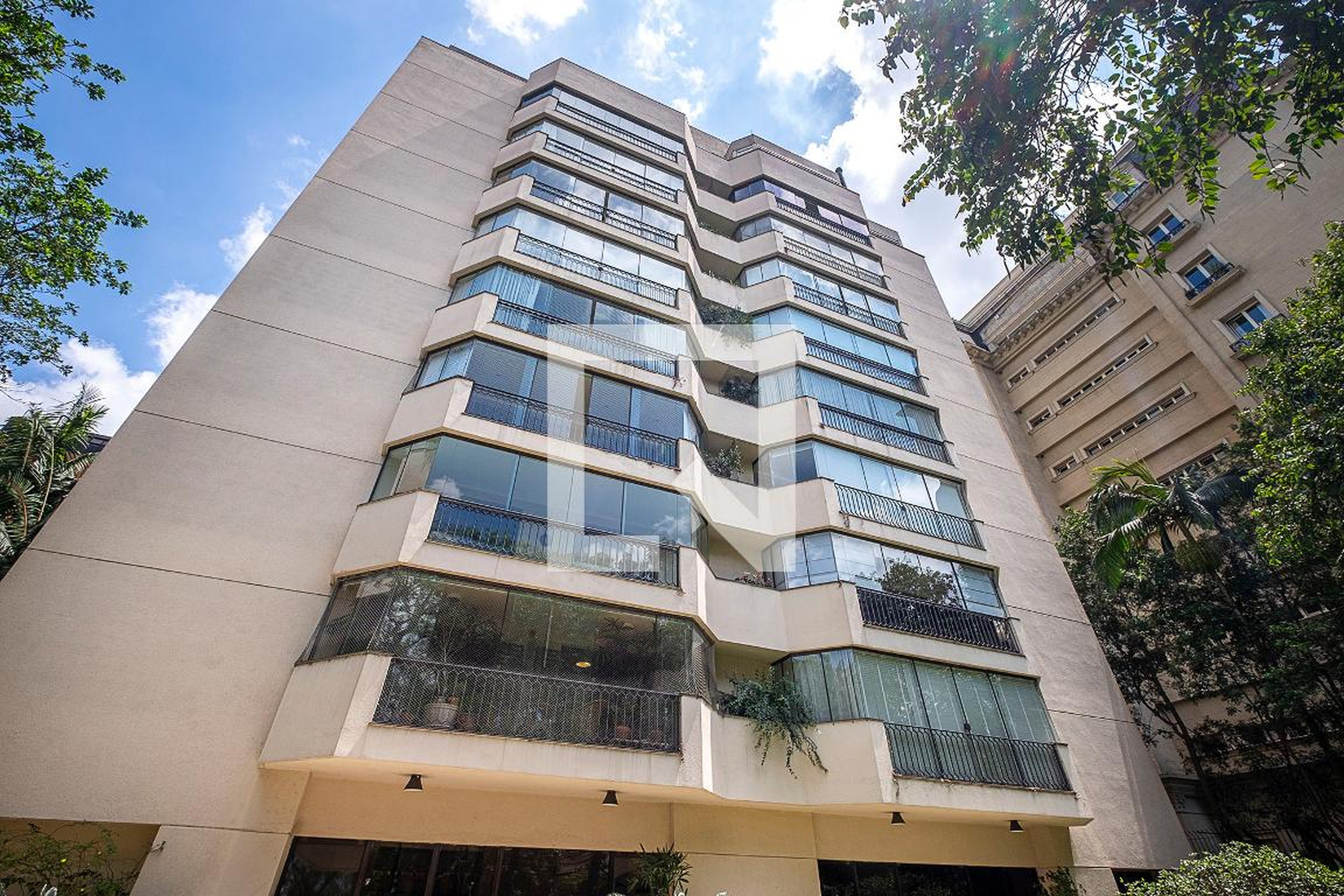 Fachada Condomínio Gironda