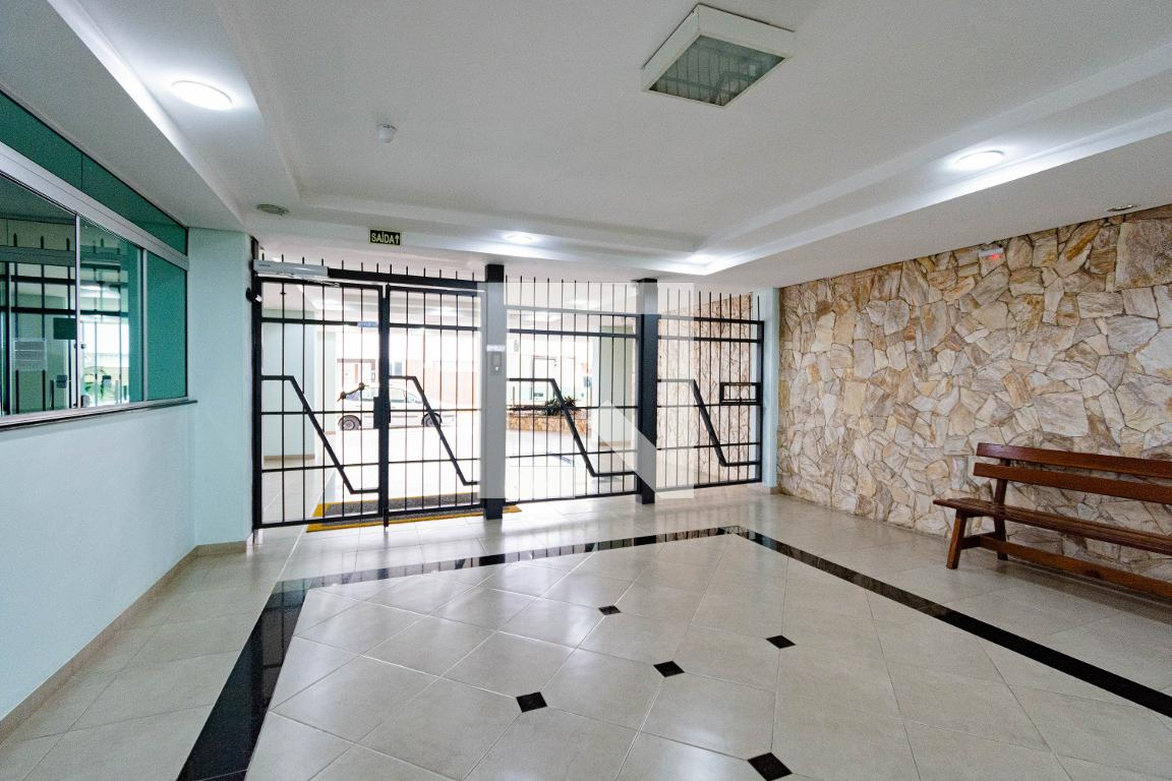 Entrada - Edifício Caramuru