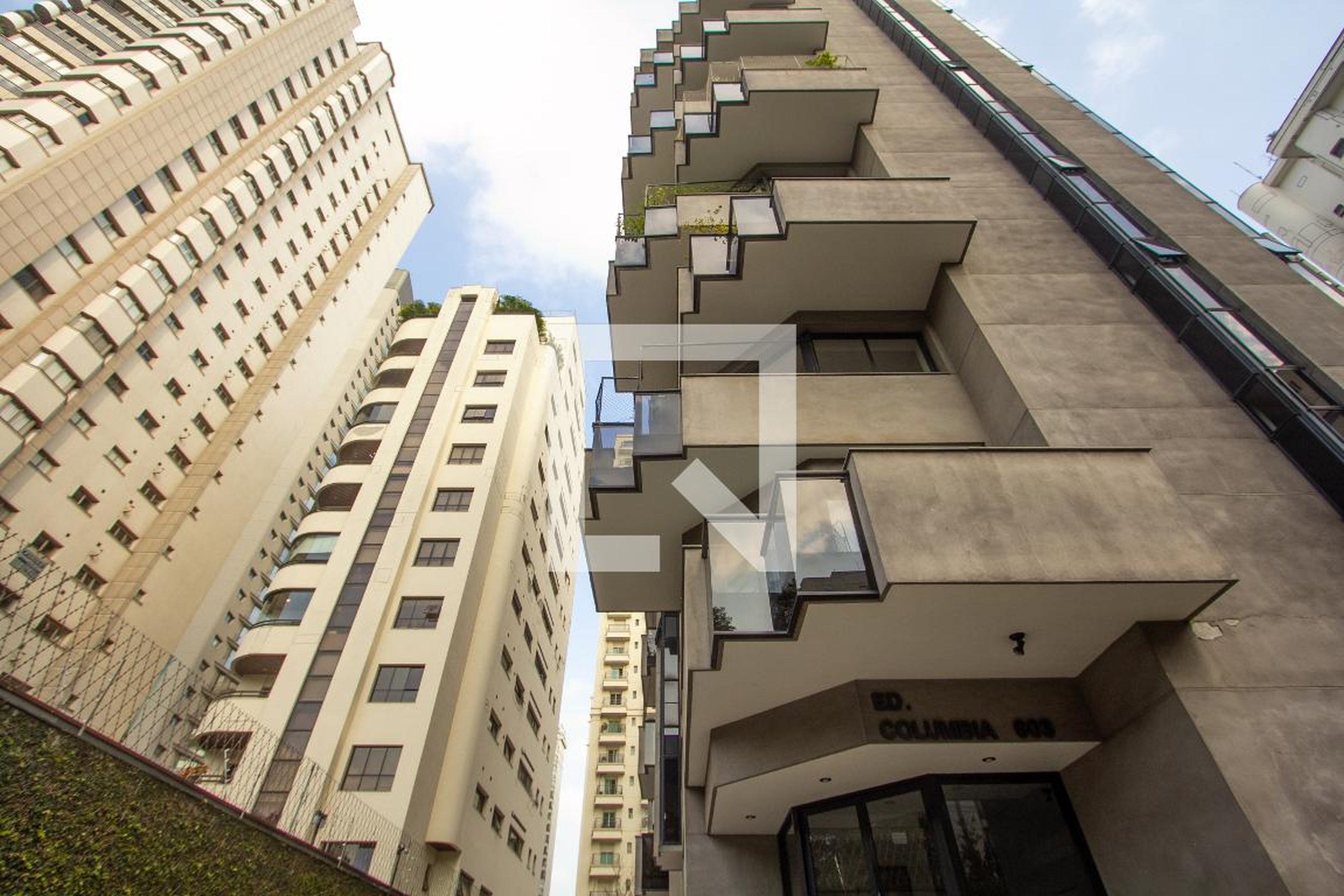 Fachada Condomínio Columbia