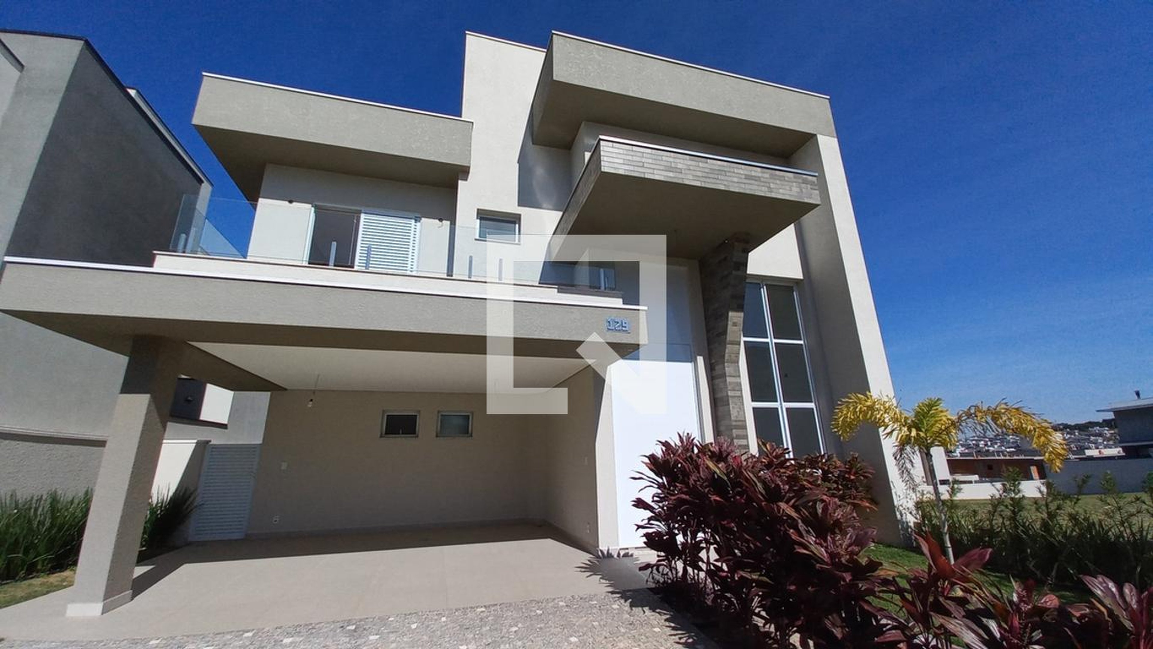 Fachada do Prédio Condomínio Swiss Park ....davos