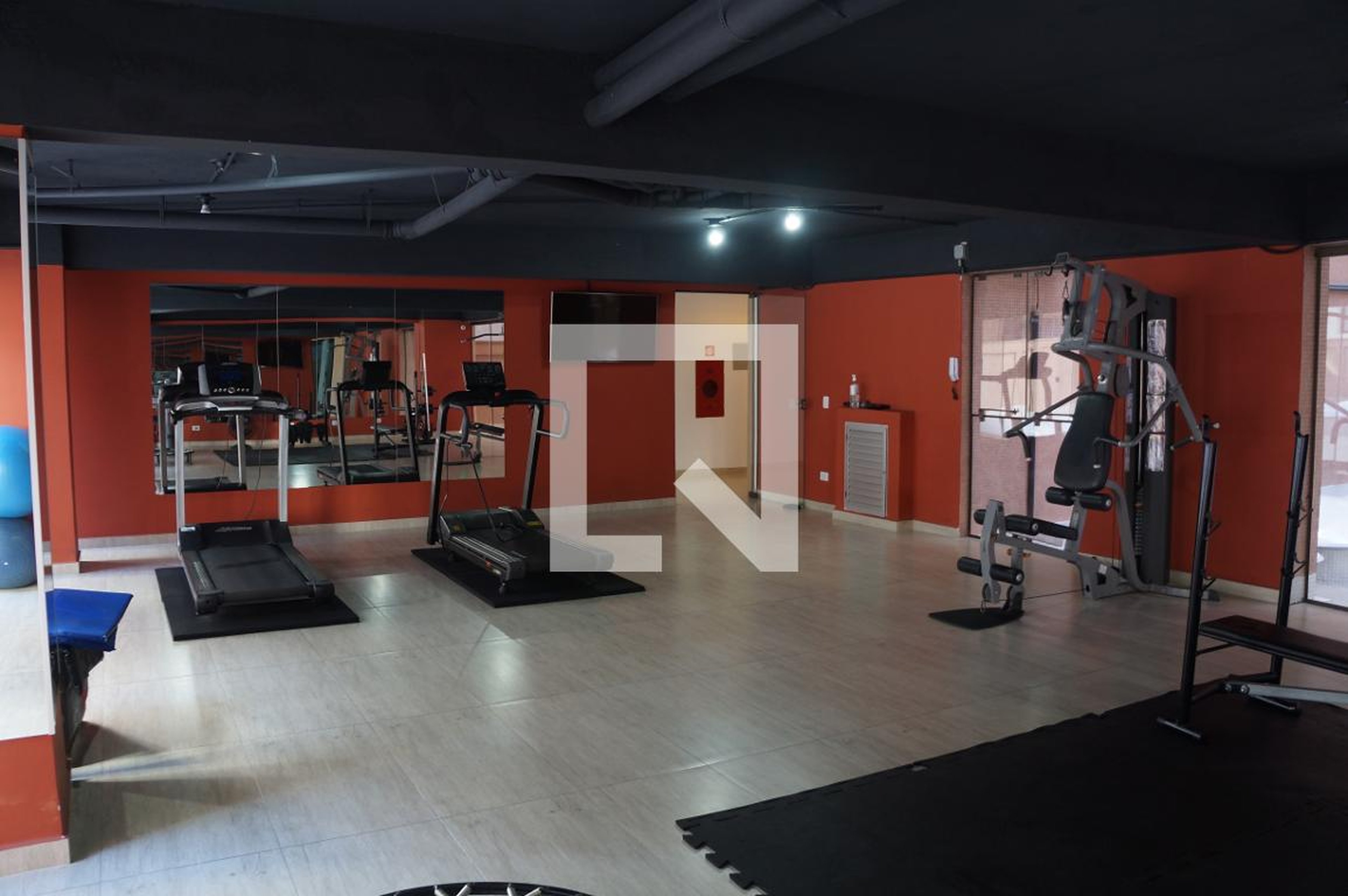 Academia - Edifício Iramaya