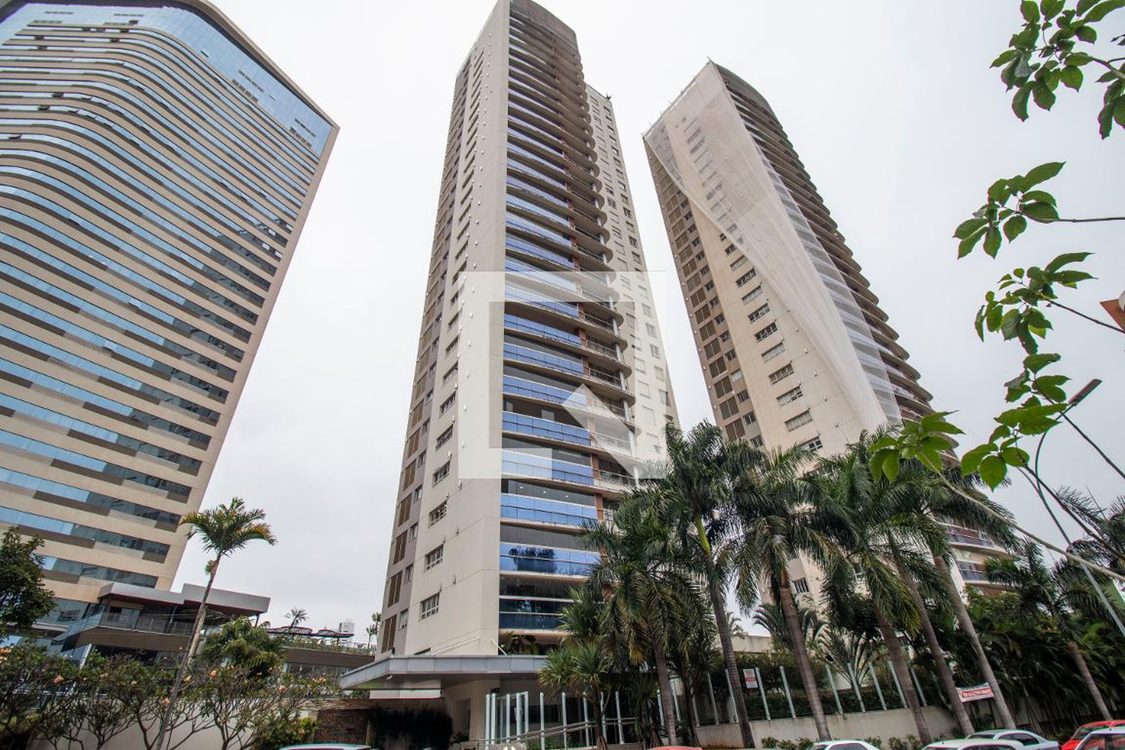 Fachada Condomínio Imperador do Park