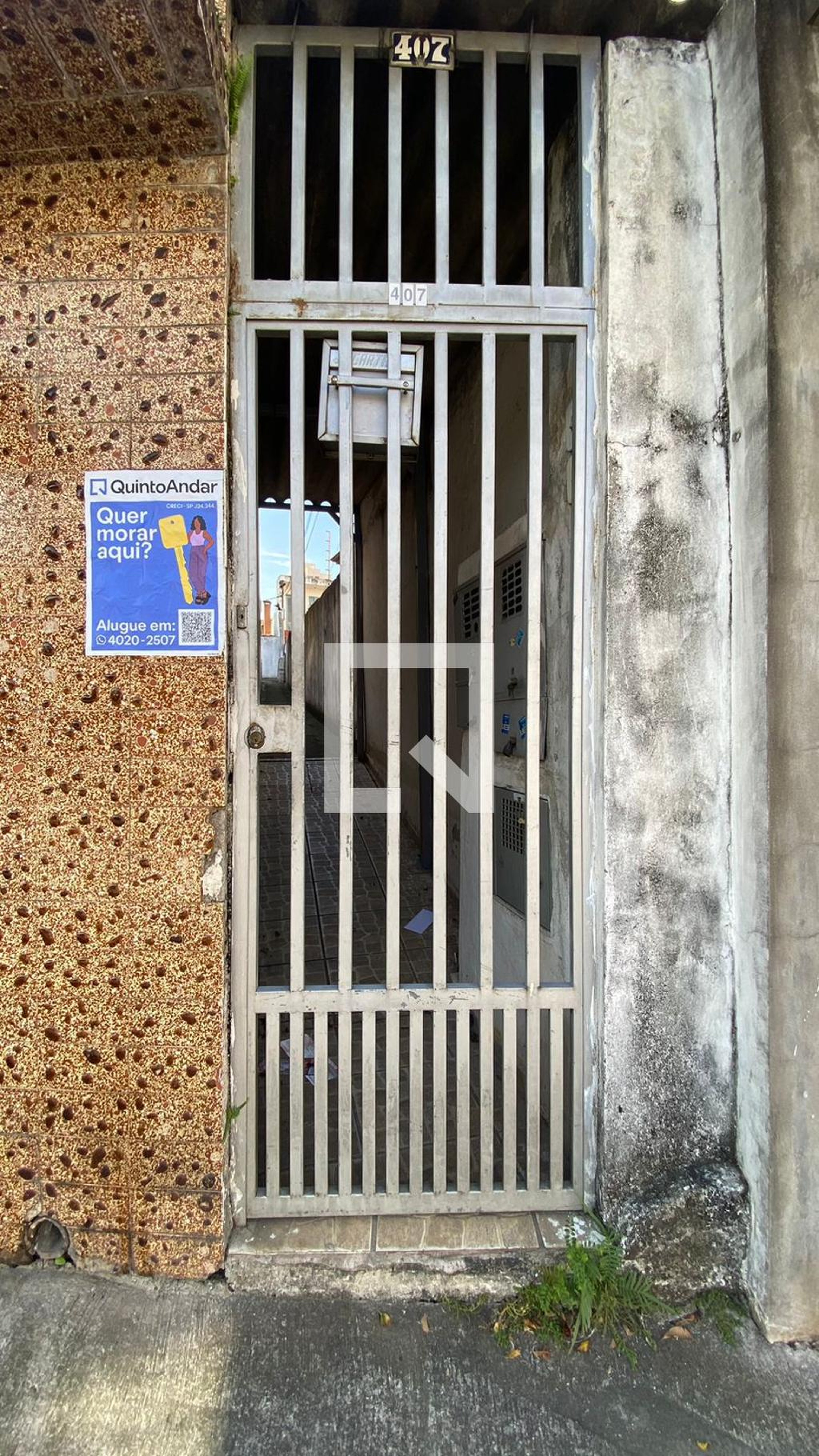 Fachada Condomínio em Rua Américo Samarone, 407