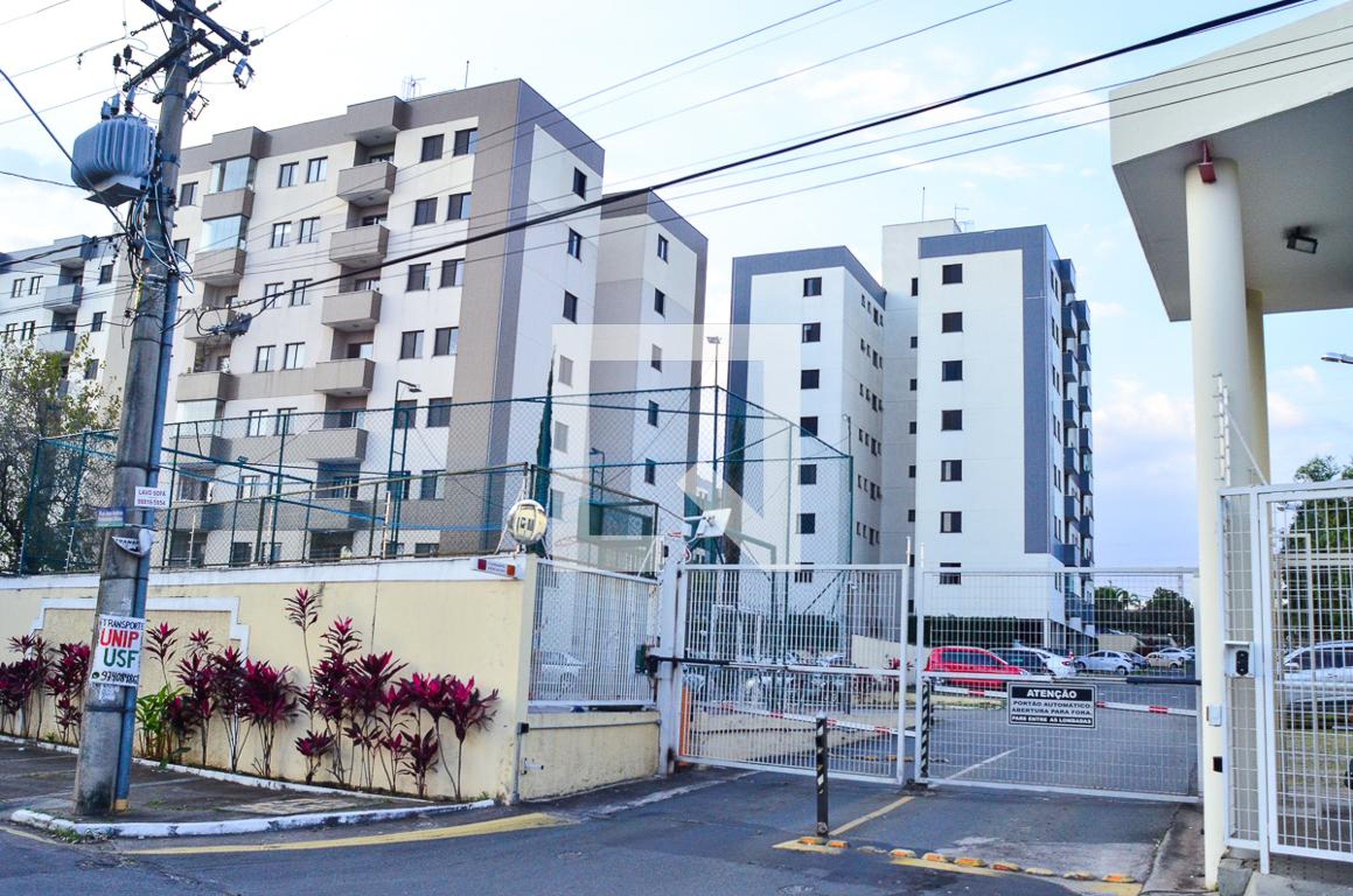 Fachada Condomínio Pássaros e Flores