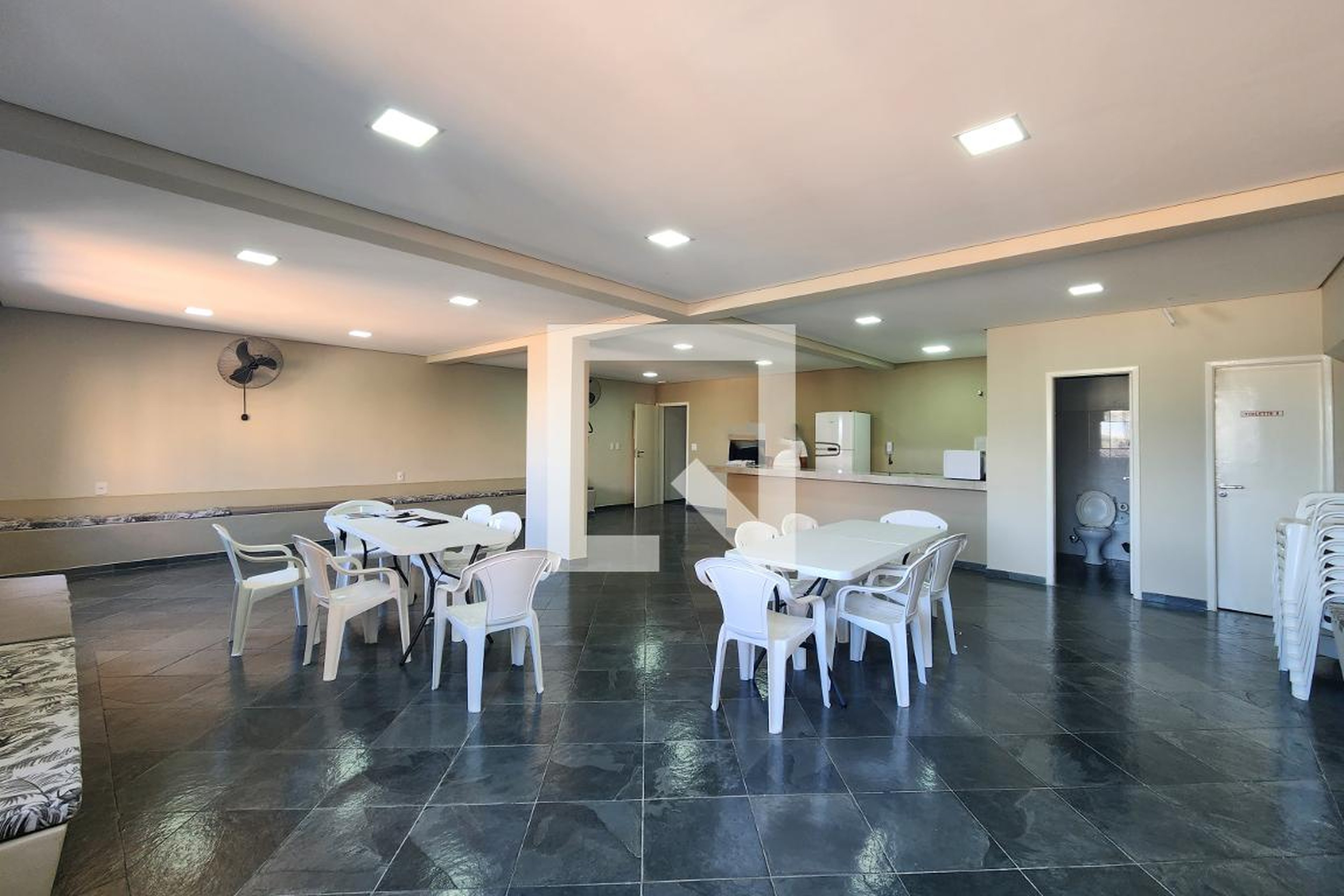 Salão de Festas - Girassol