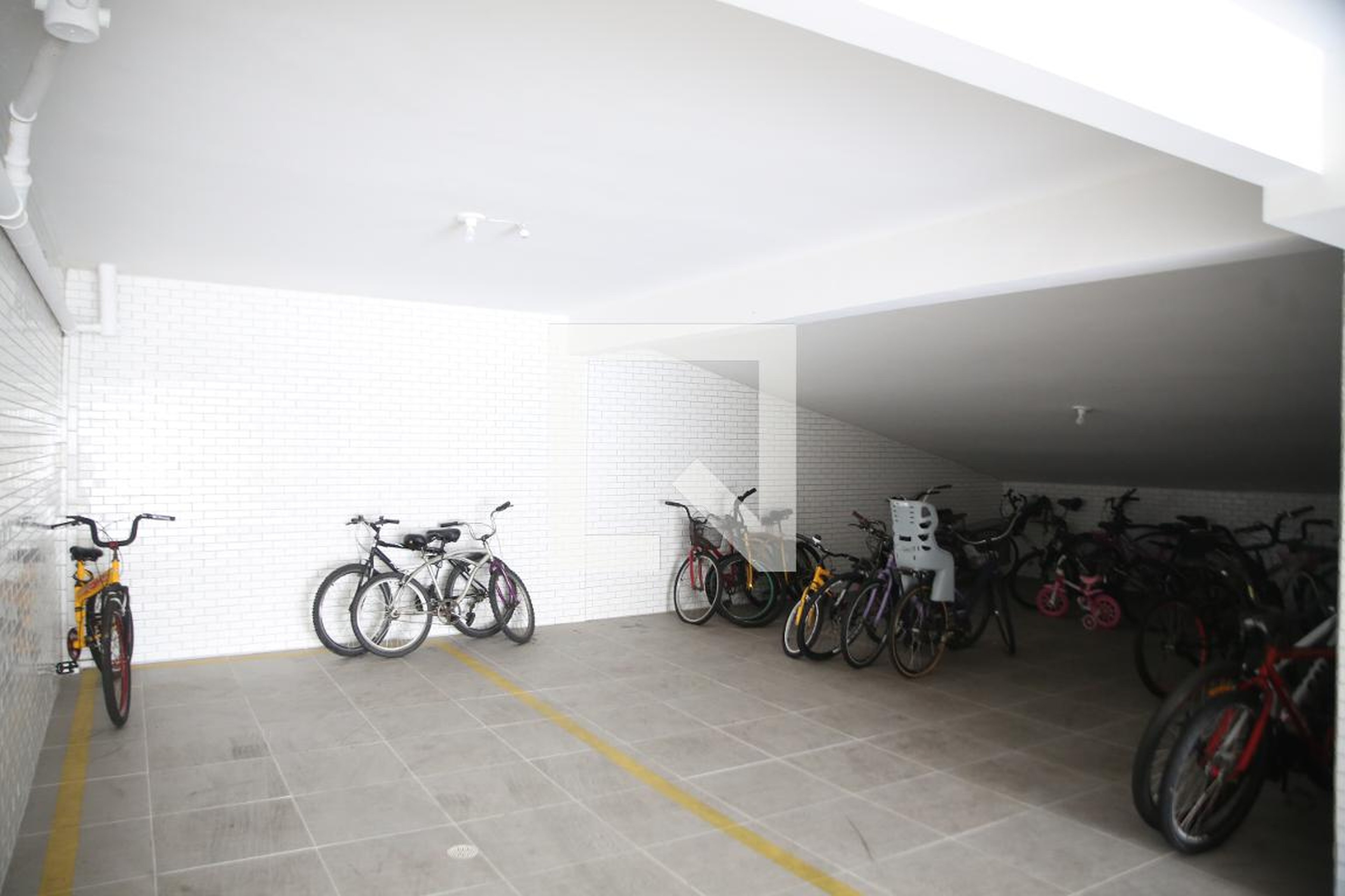 Bicicletario - Guilhermina III