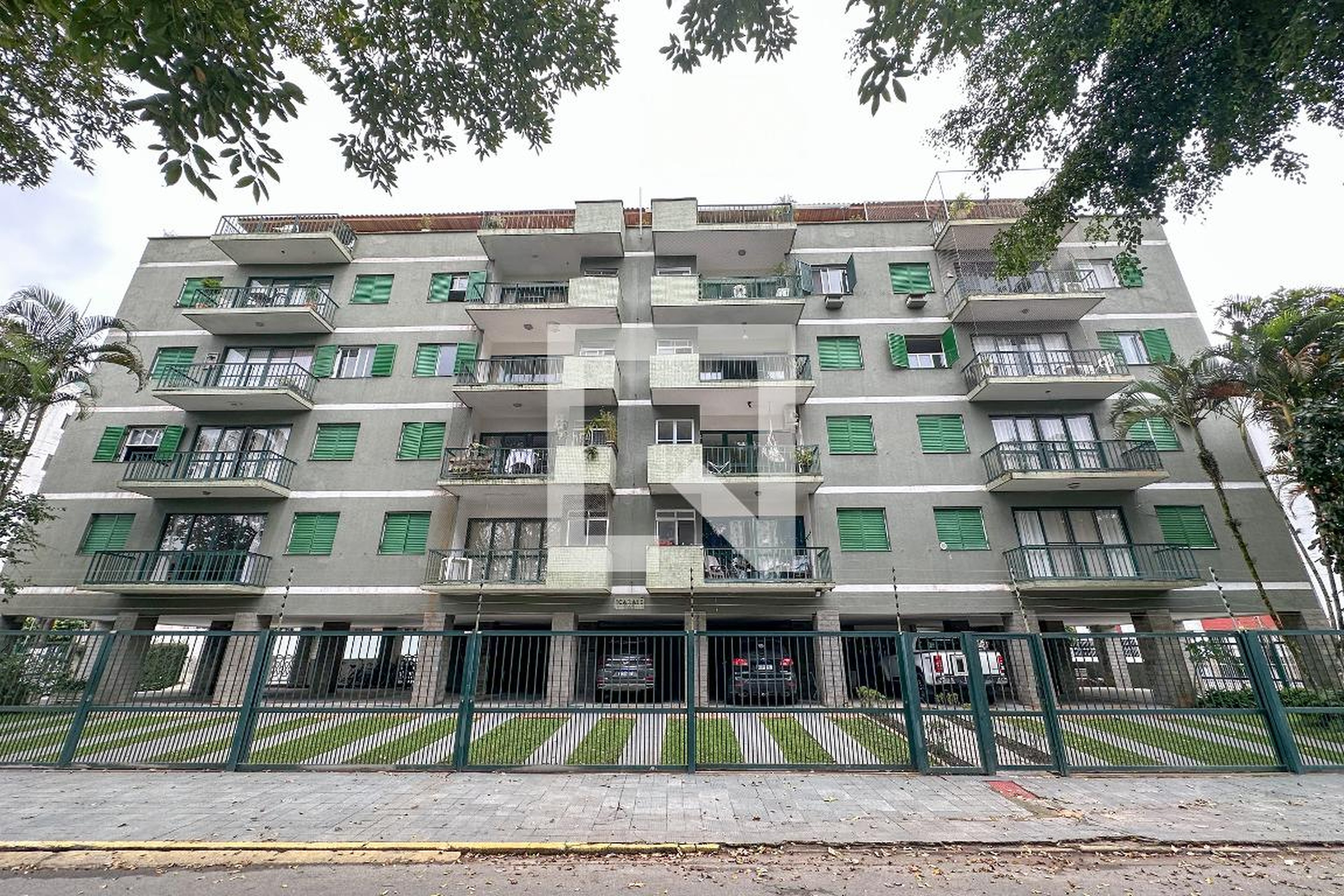 Fachada Condomínio em Rua Pará, 345