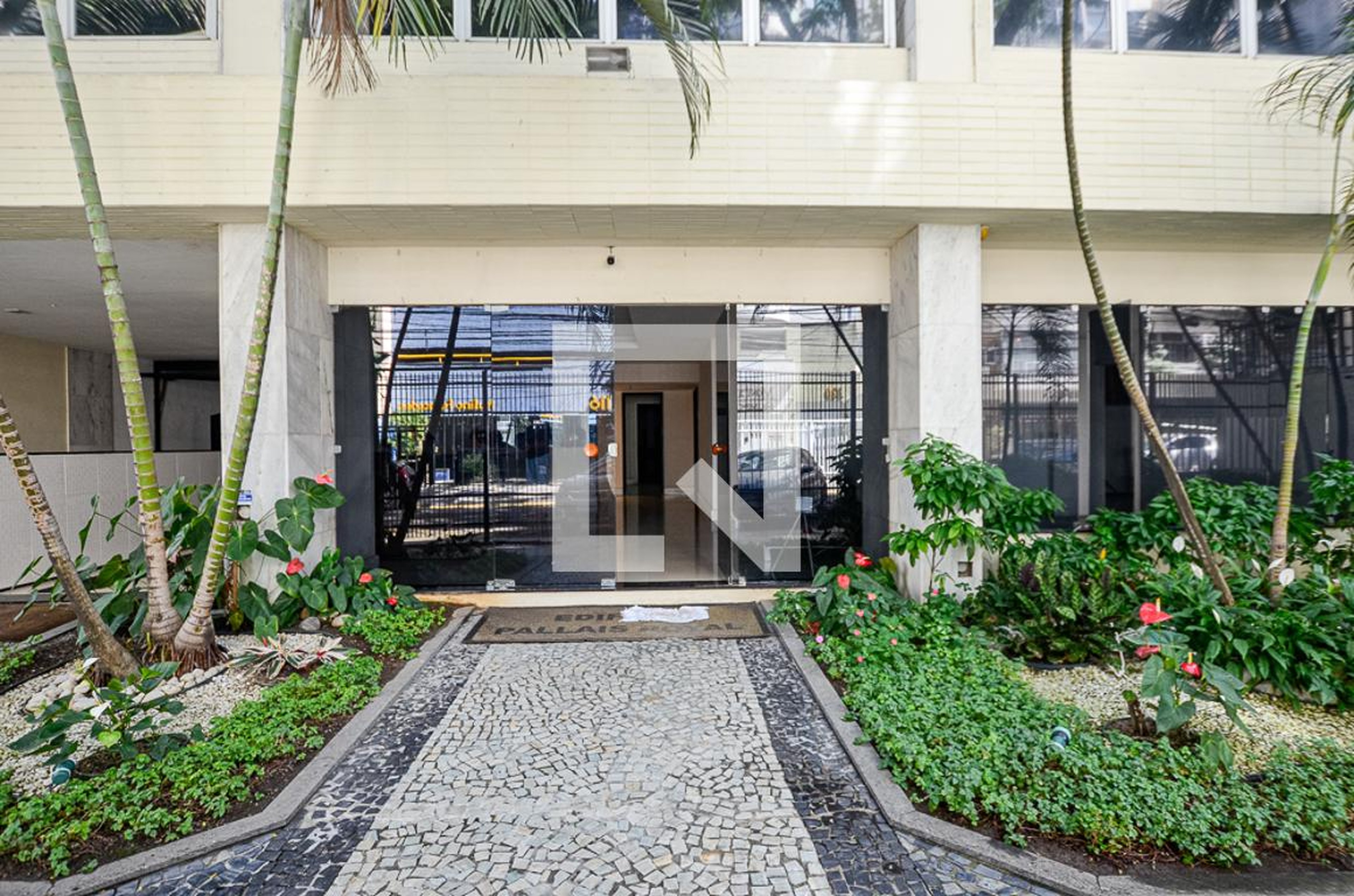 Entrada - Palais Royal