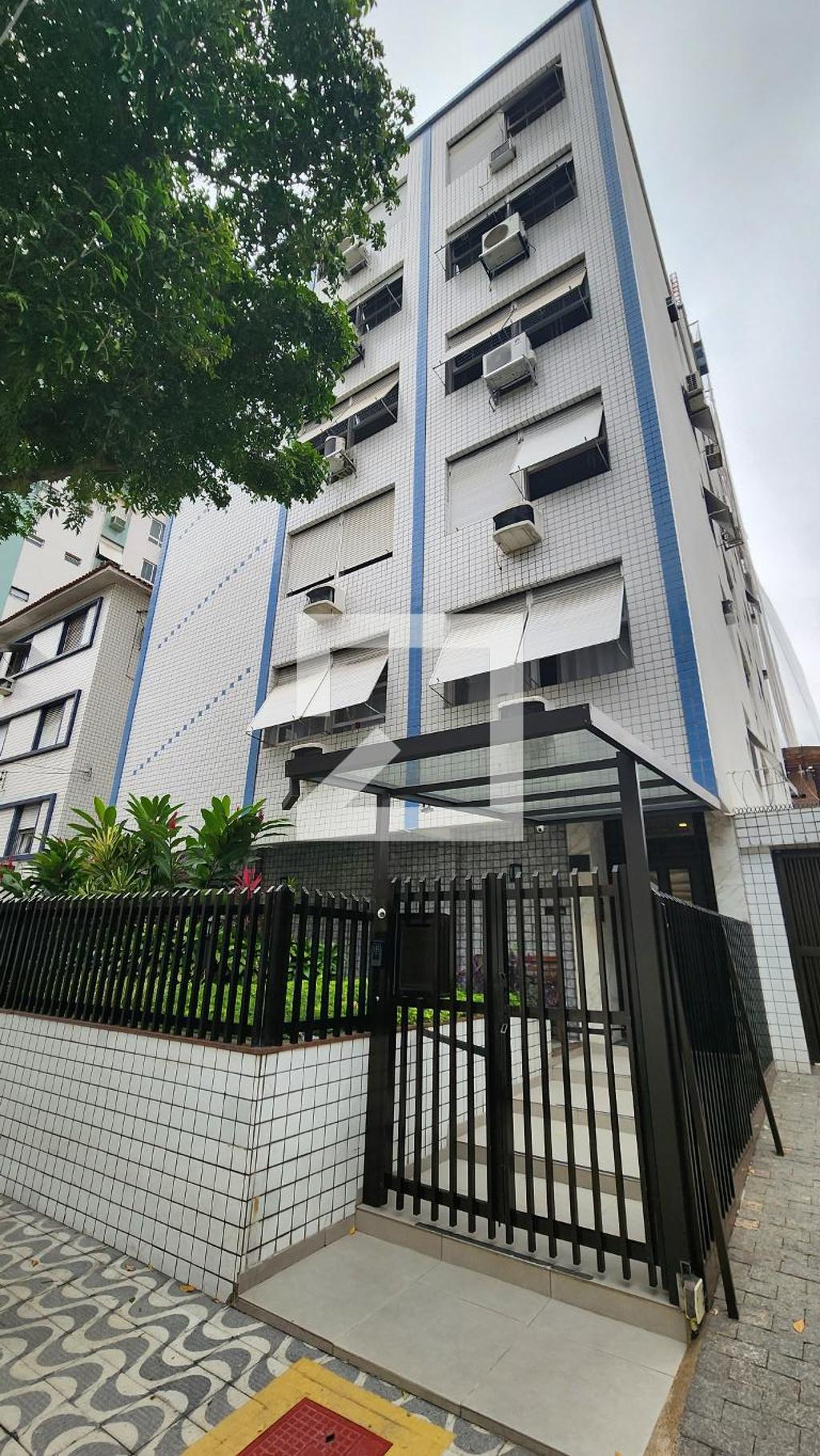 Fachada do Prédio Residencial Maria Bernadete