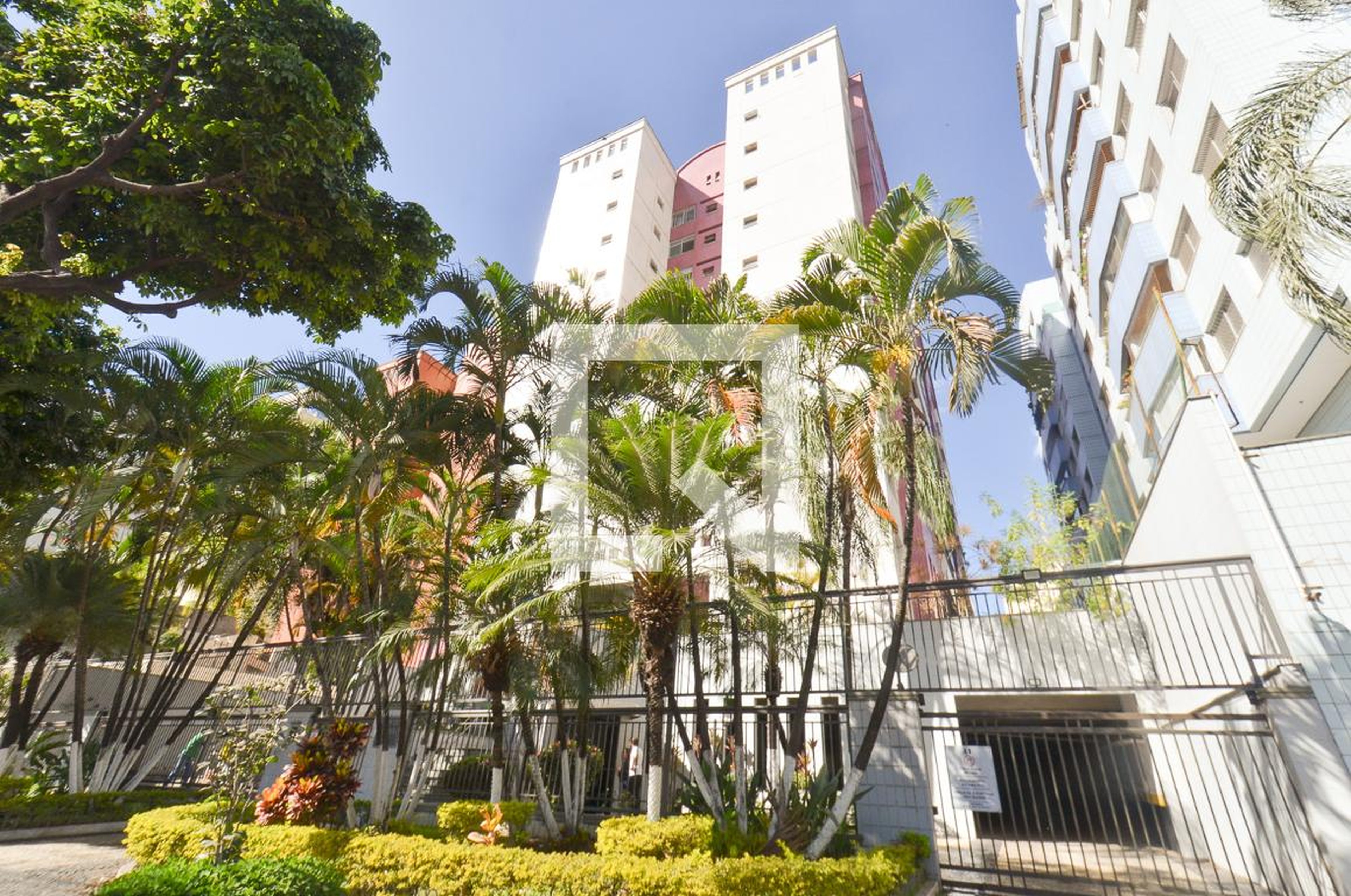 Fachada do predio Condomínio Jardim Tulherias