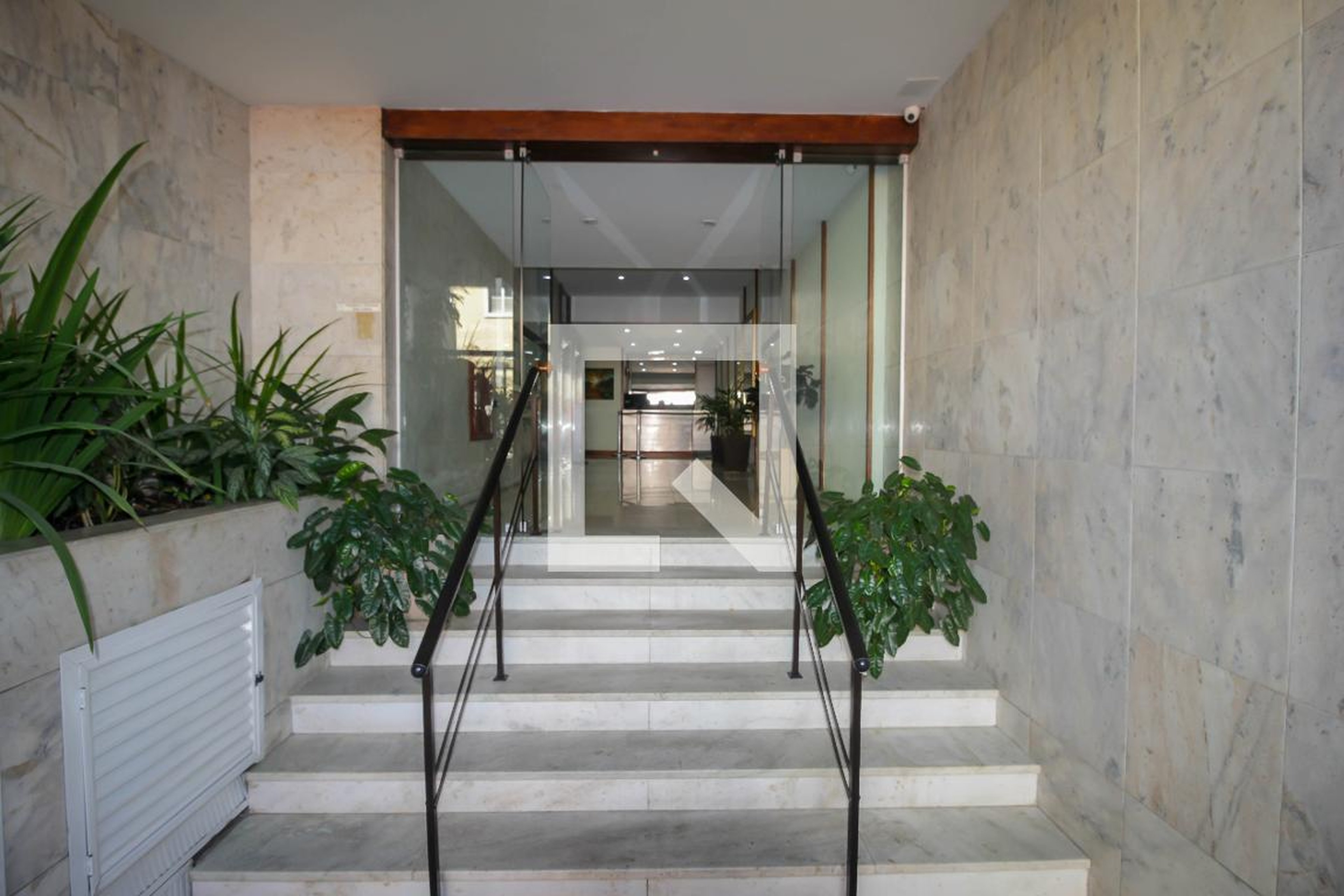 Entrada do Prédio - Edifício Van Riachuelo