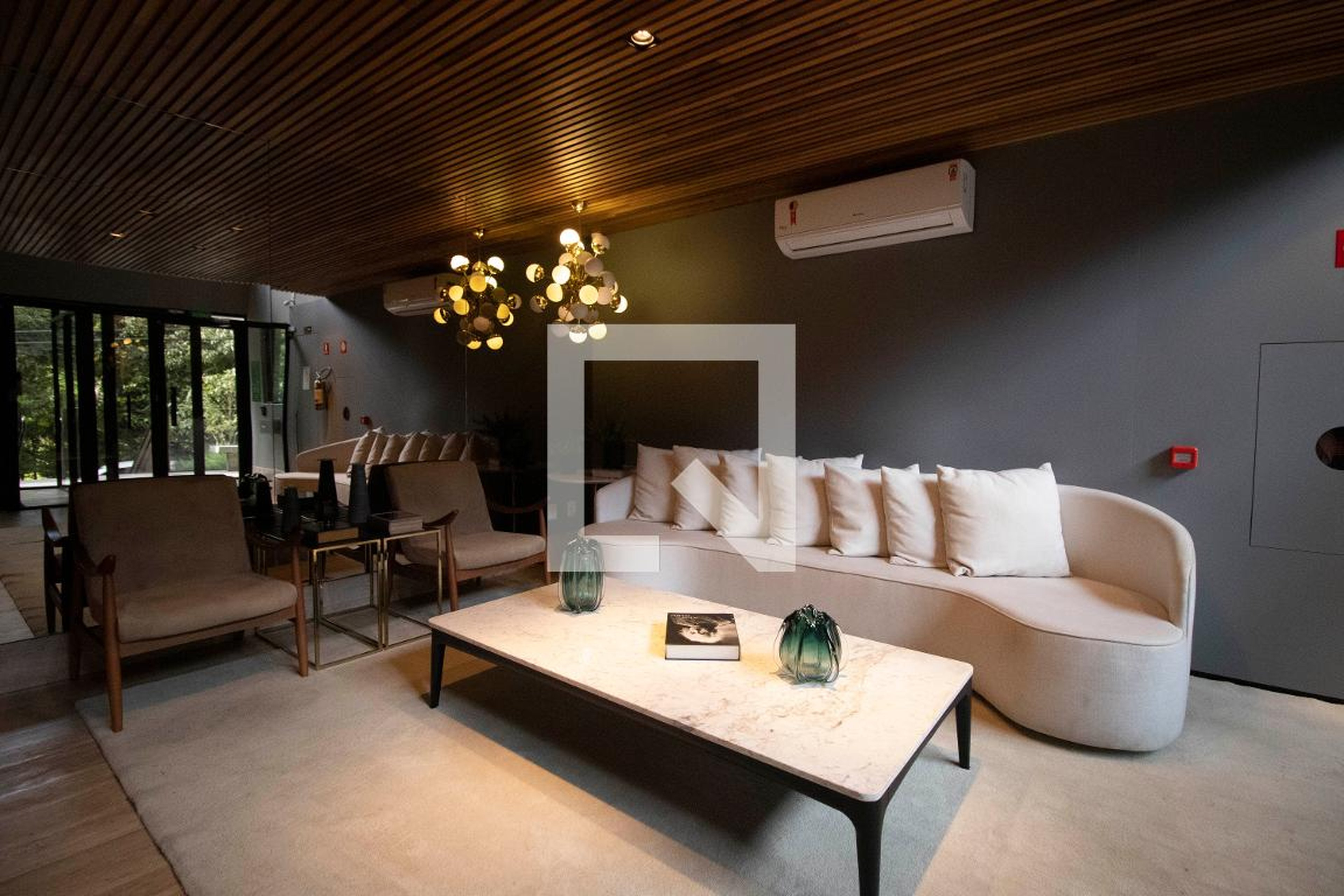 Hall de entrada - City Vogue Alameda