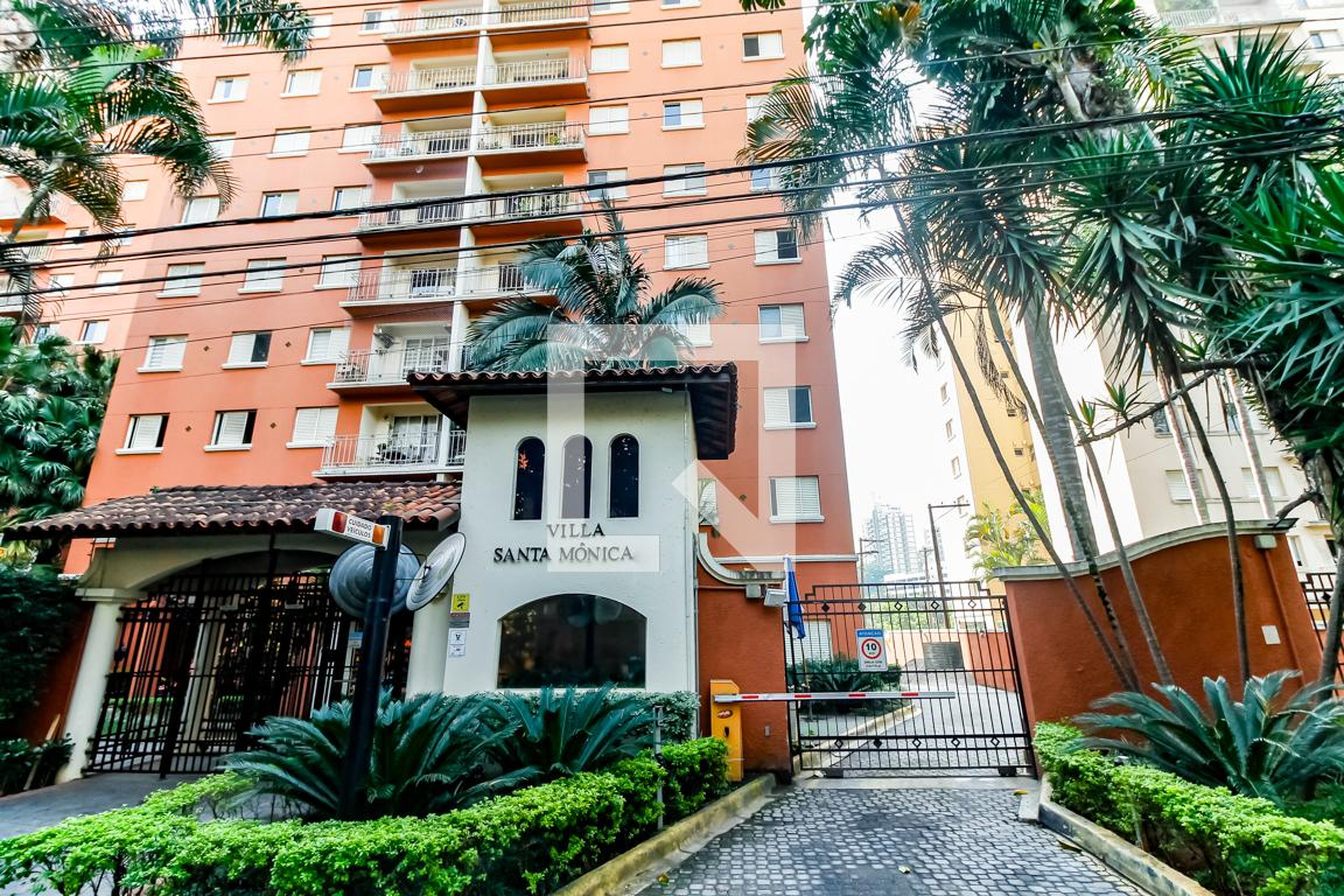 Fachada do Prédio Condomínio Santa Monica